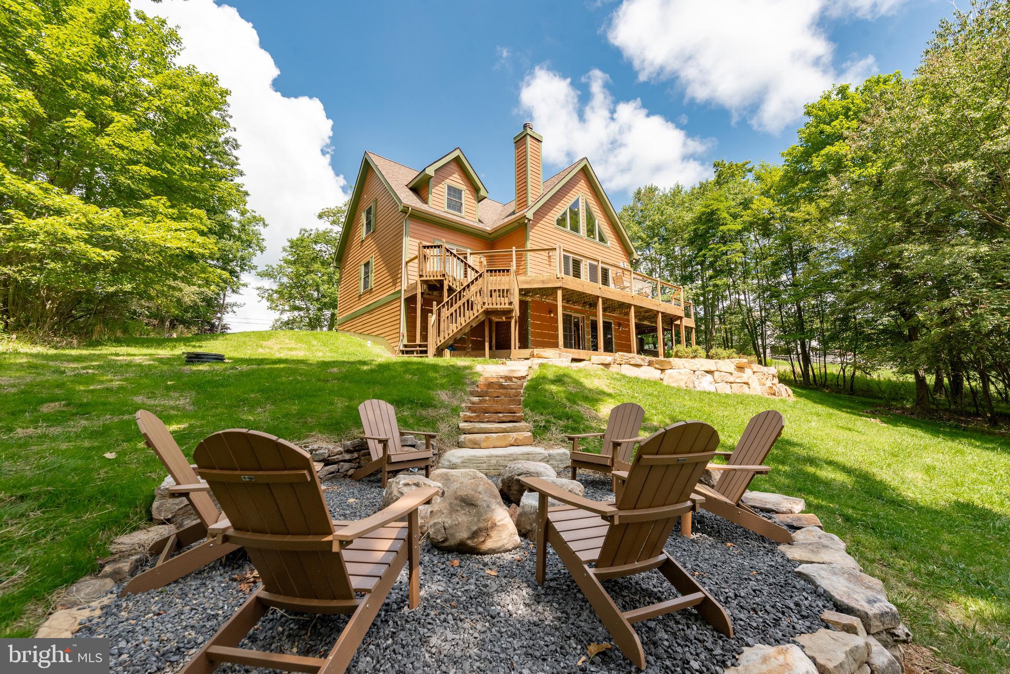WATERFRONT GREENS - Residential