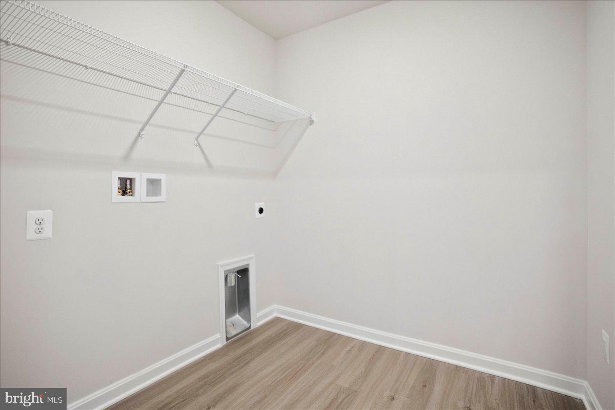 SOUTH BROOK - Residential