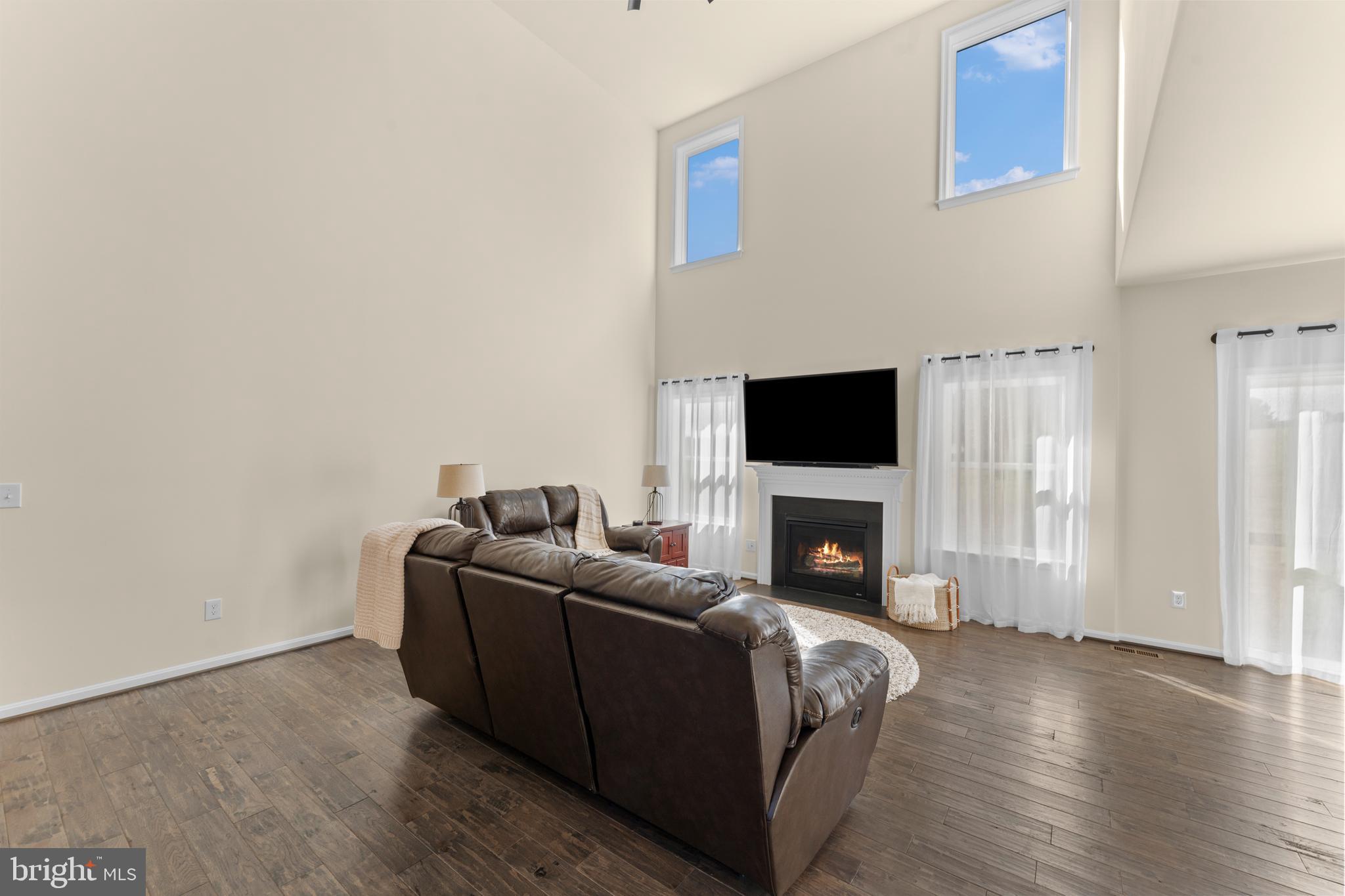 STONE RIDGE ESTATES - Residential