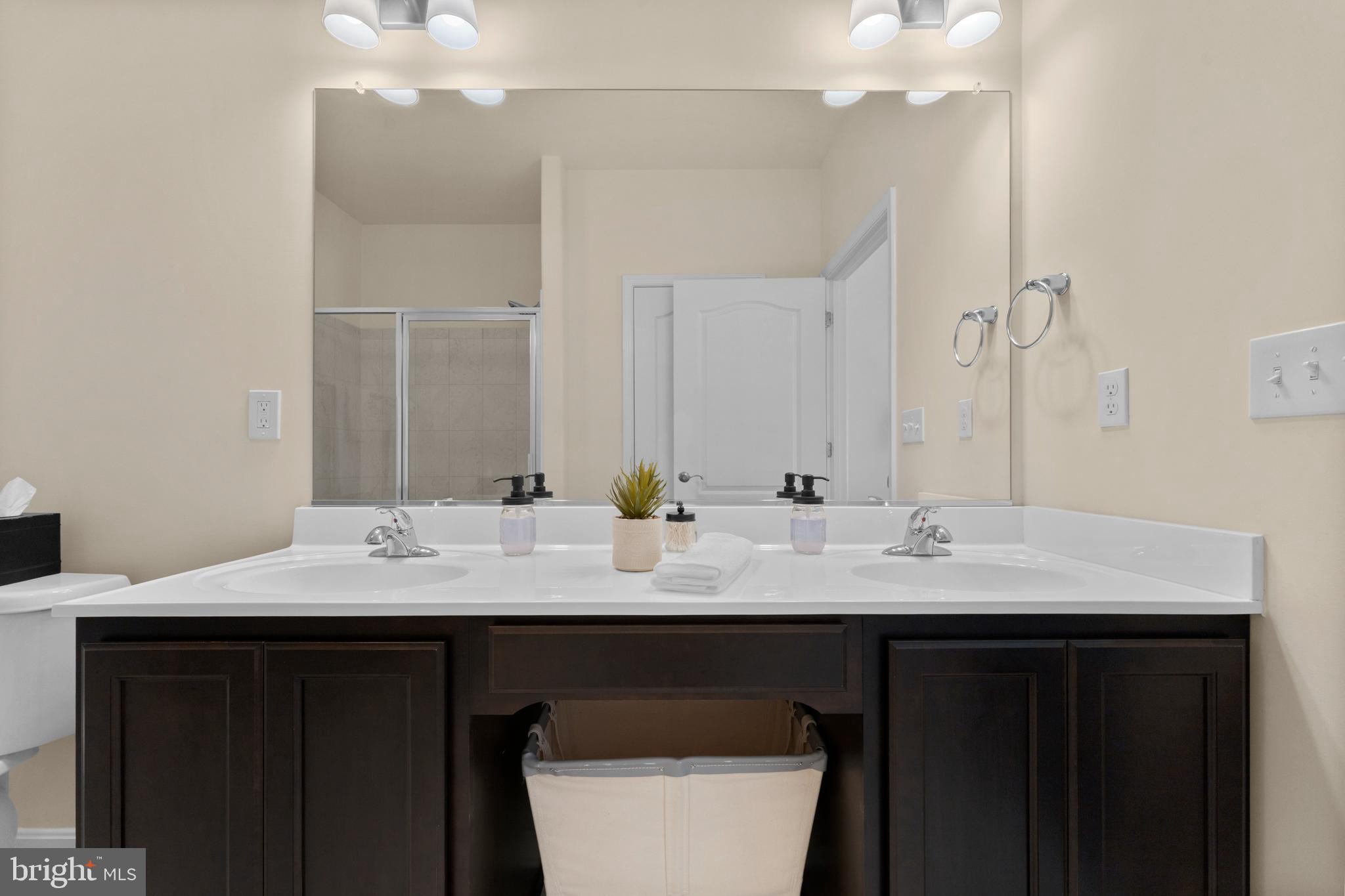 STONE RIDGE ESTATES - Residential