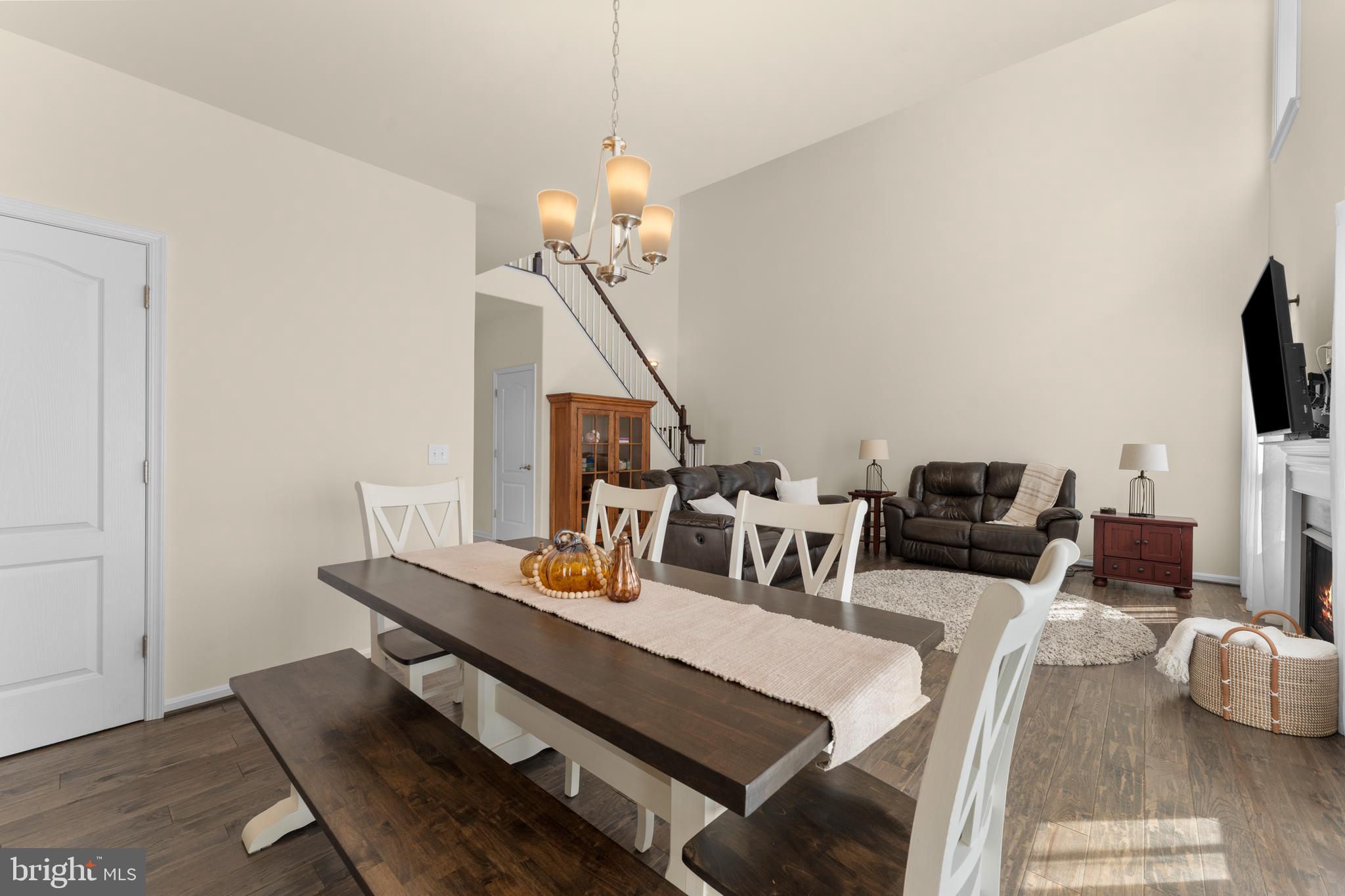 STONE RIDGE ESTATES - Residential