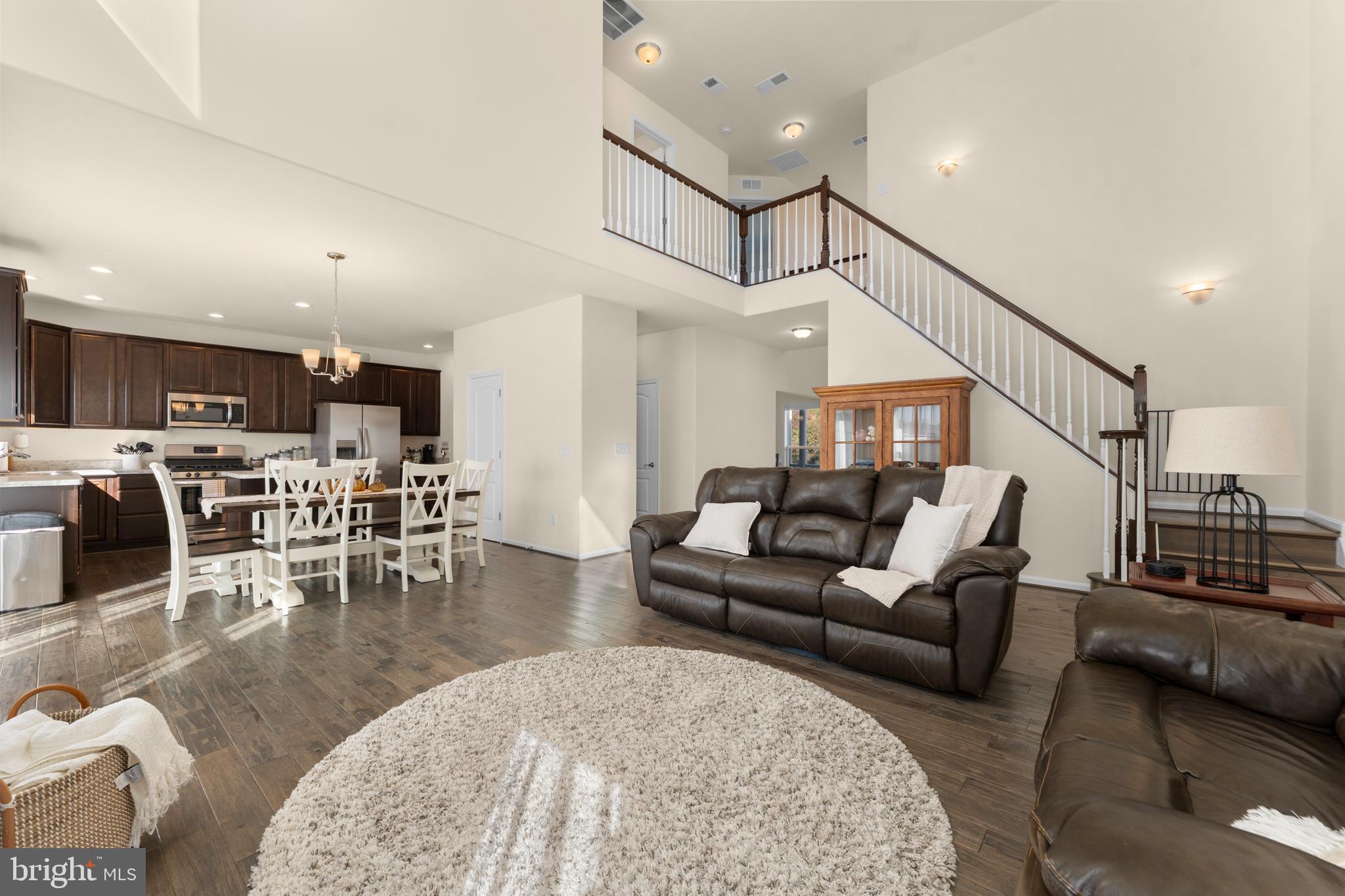 STONE RIDGE ESTATES - Residential