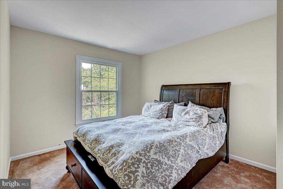 LAKE RIDGE - Residential