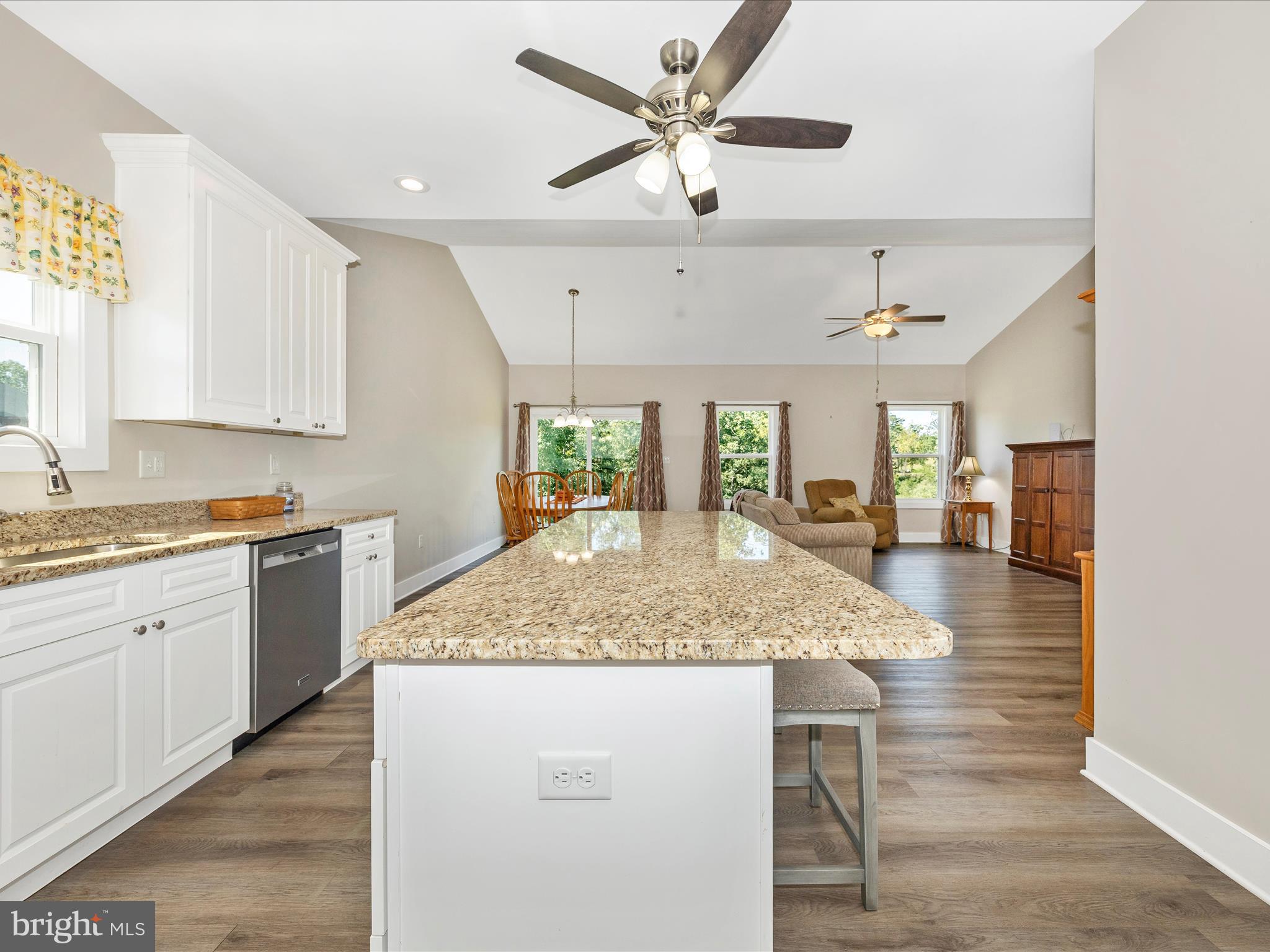 RIDGECREST ESTATES - Residential