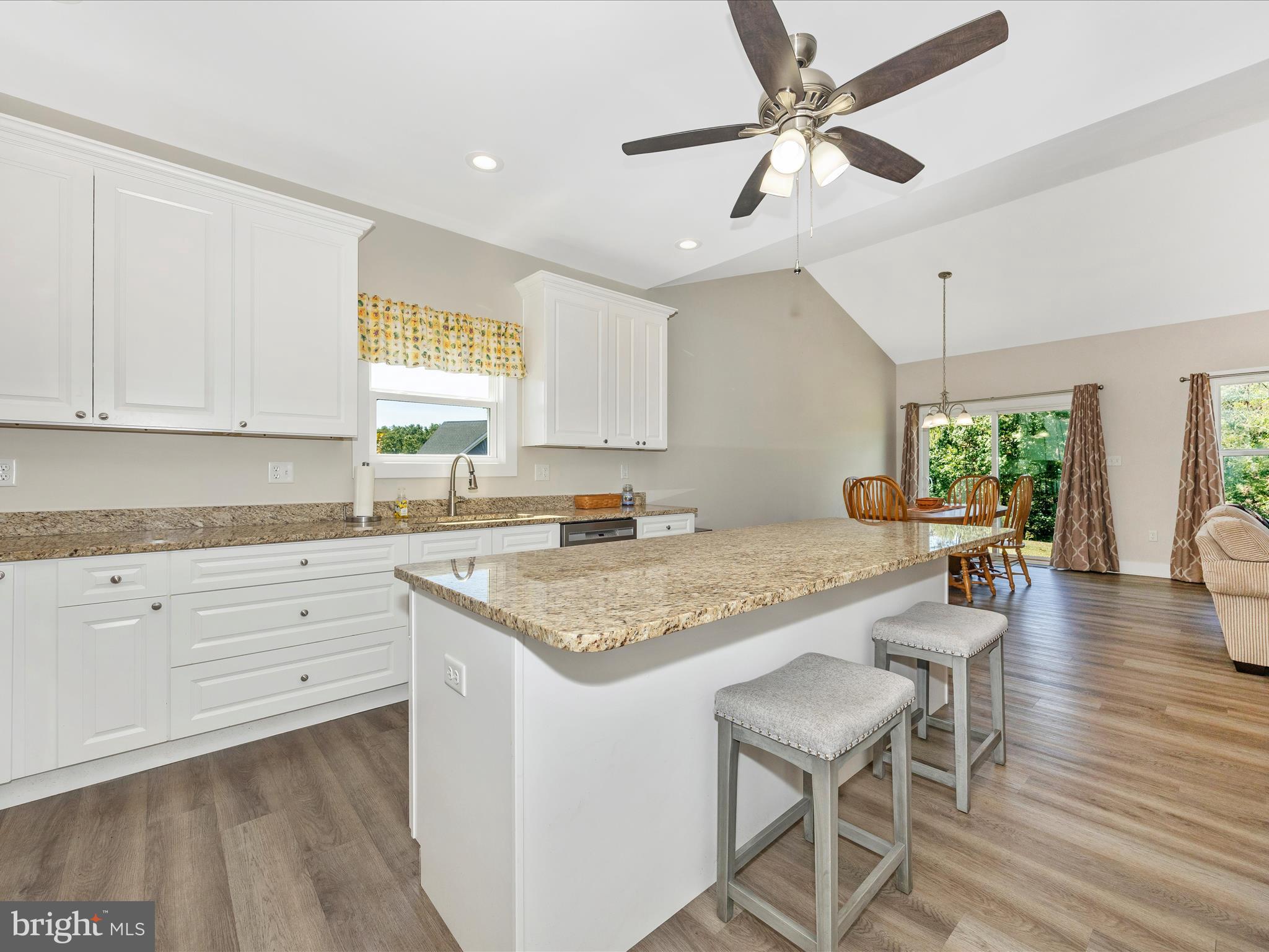 RIDGECREST ESTATES - Residential