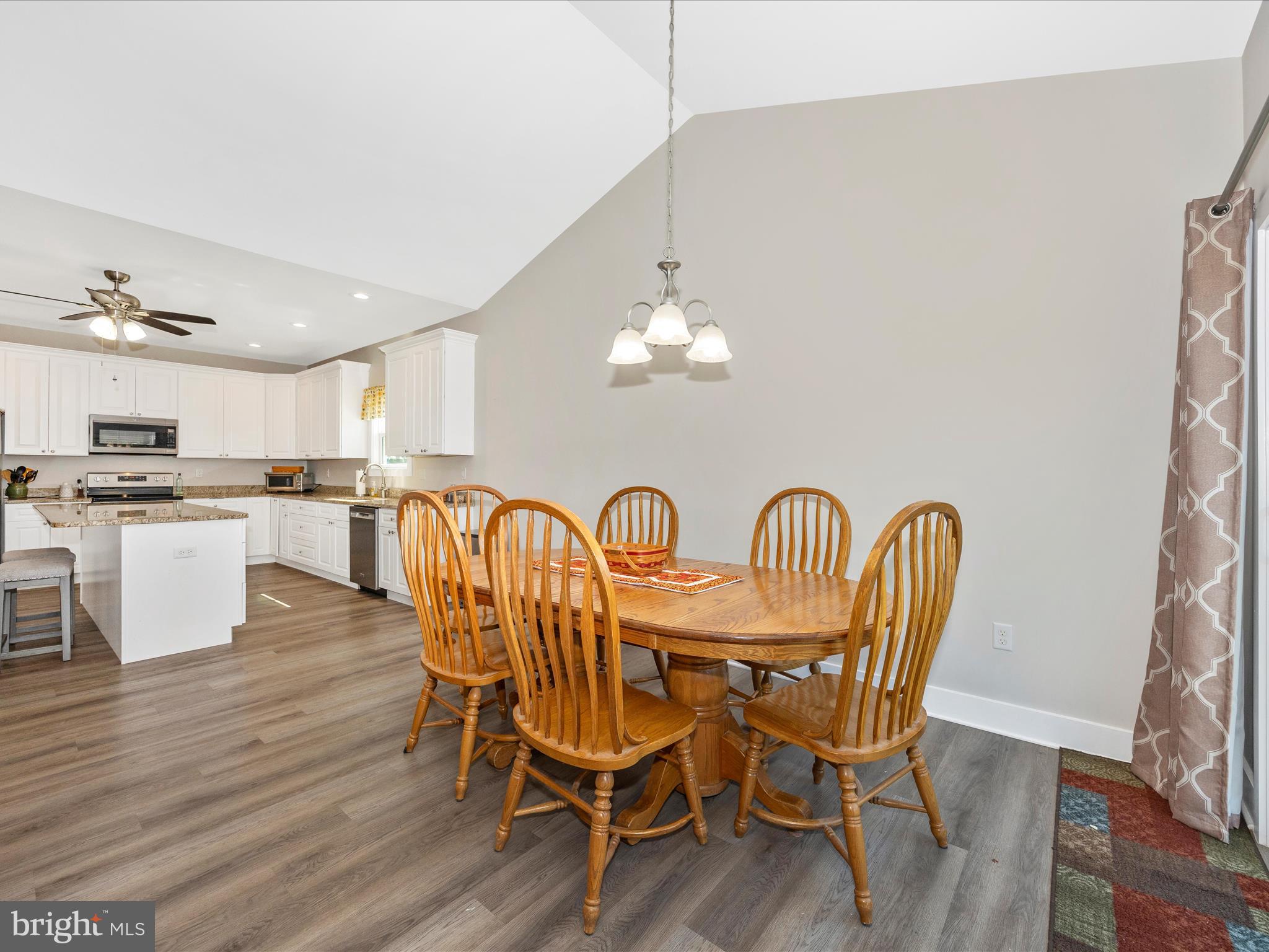 RIDGECREST ESTATES - Residential