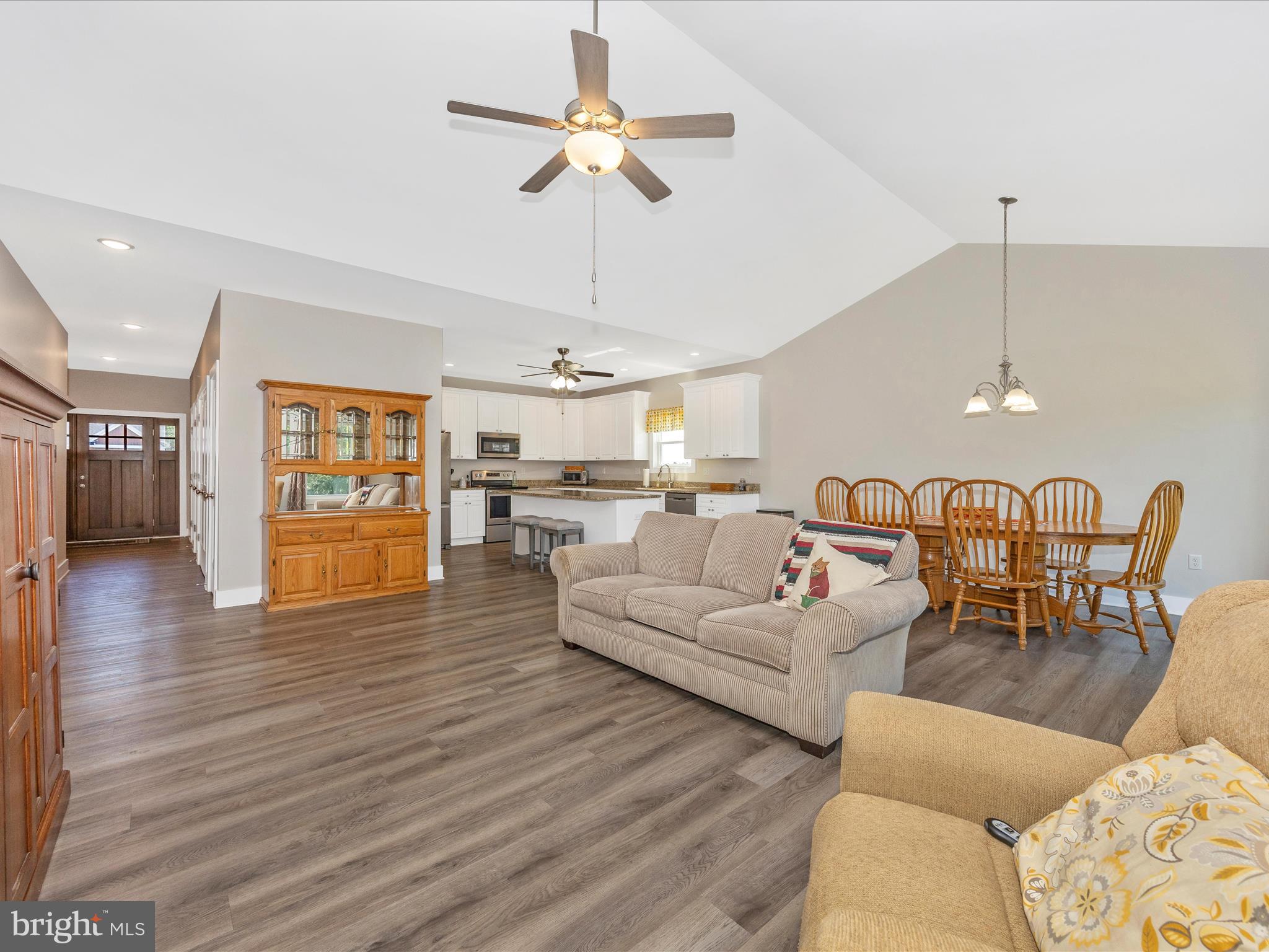 RIDGECREST ESTATES - Residential