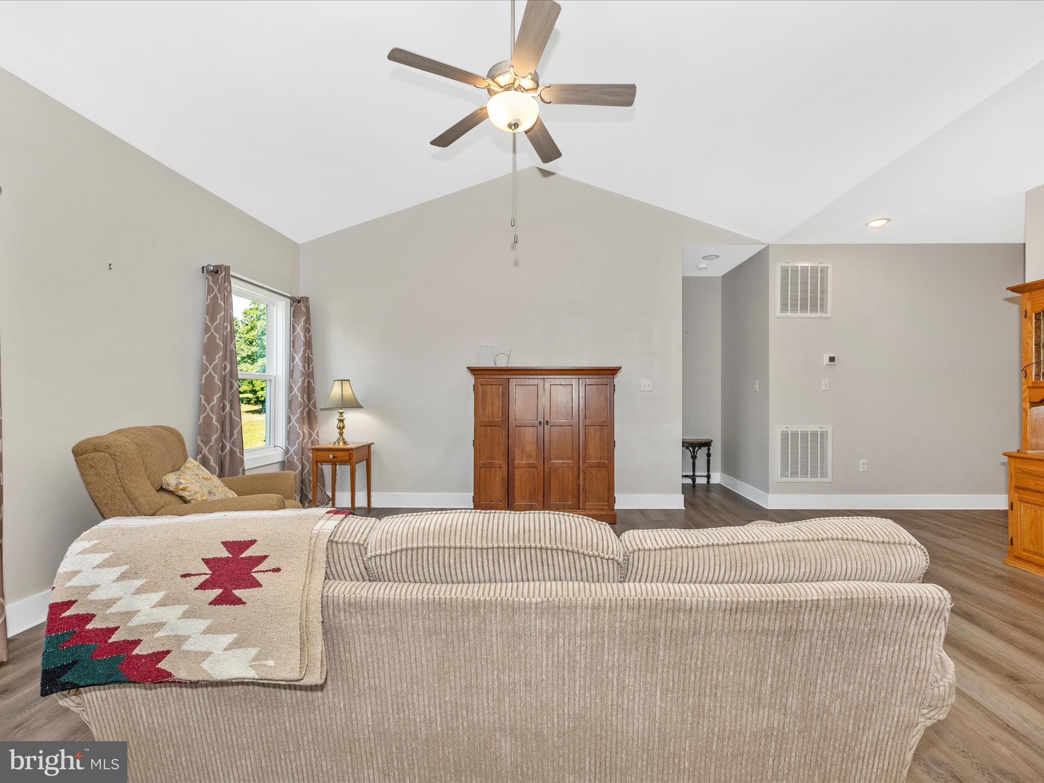 RIDGECREST ESTATES - Residential