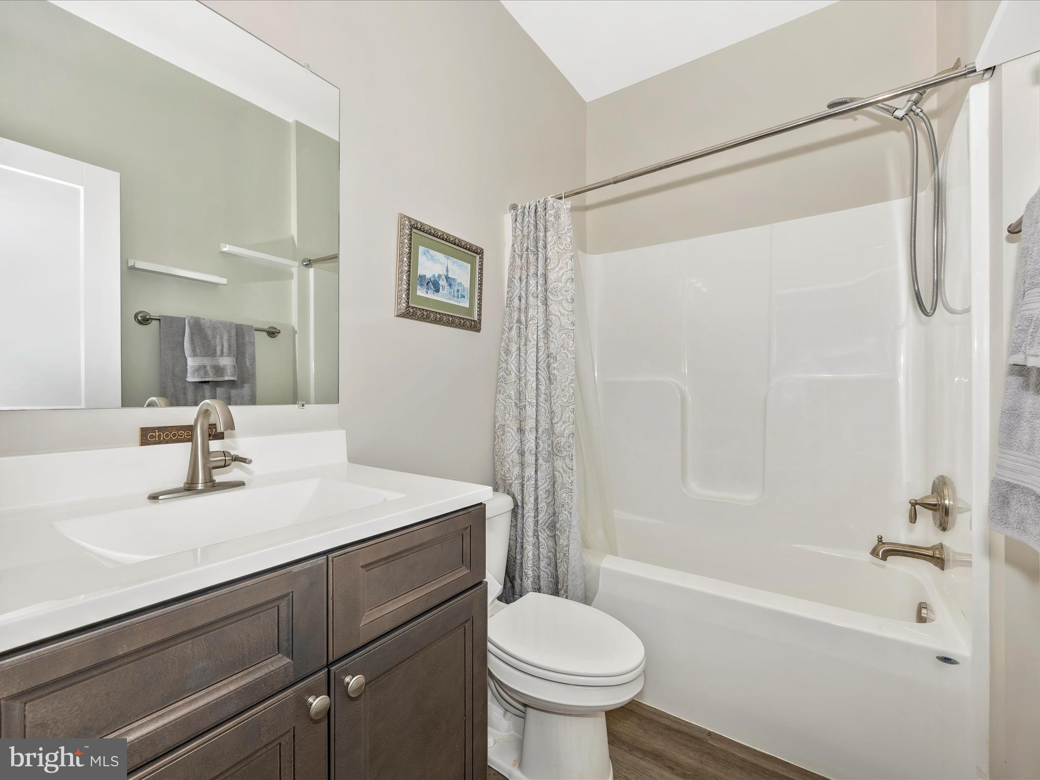 RIDGECREST ESTATES - Residential