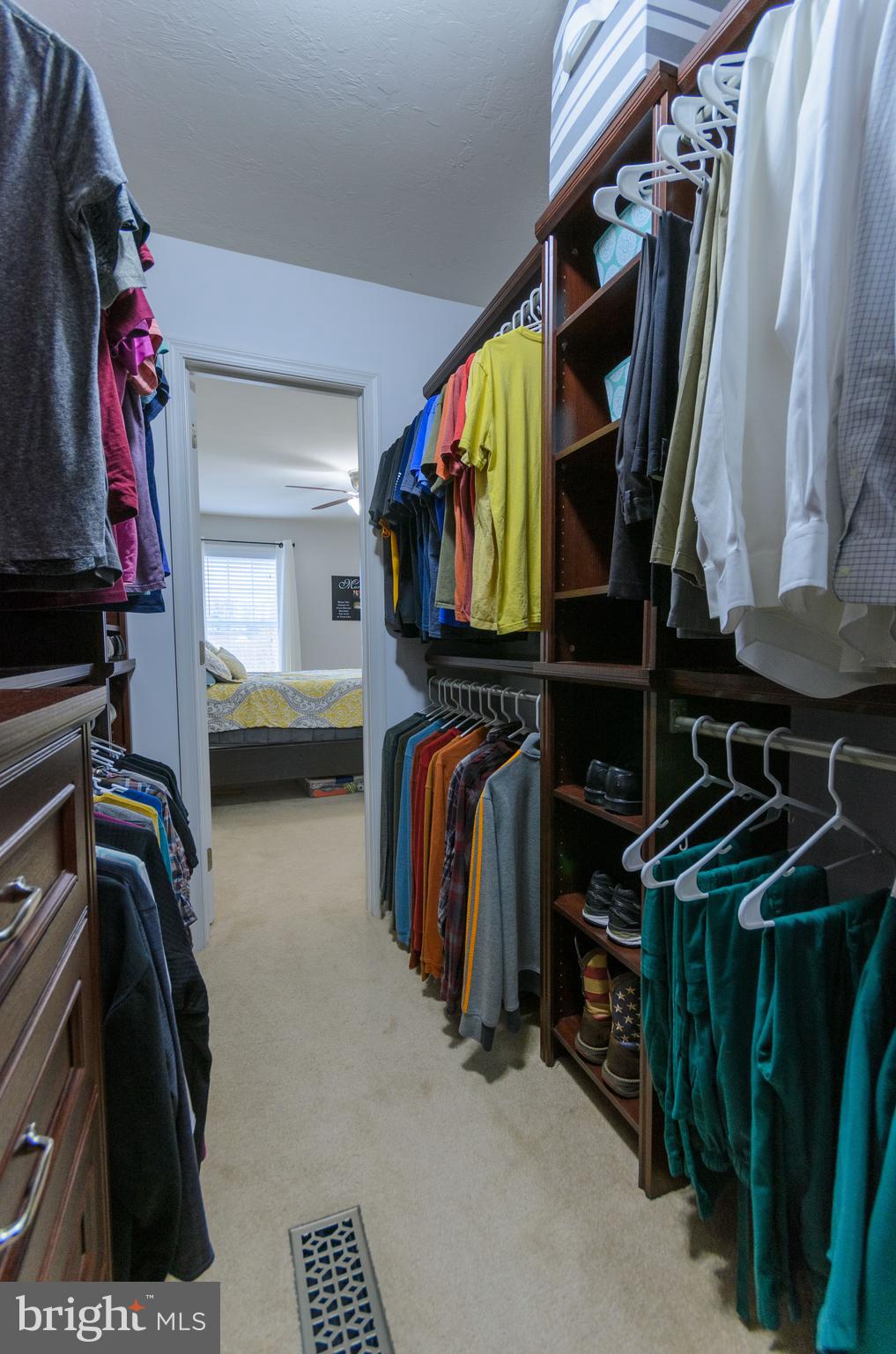 WELLINGTON GREENS - Residential