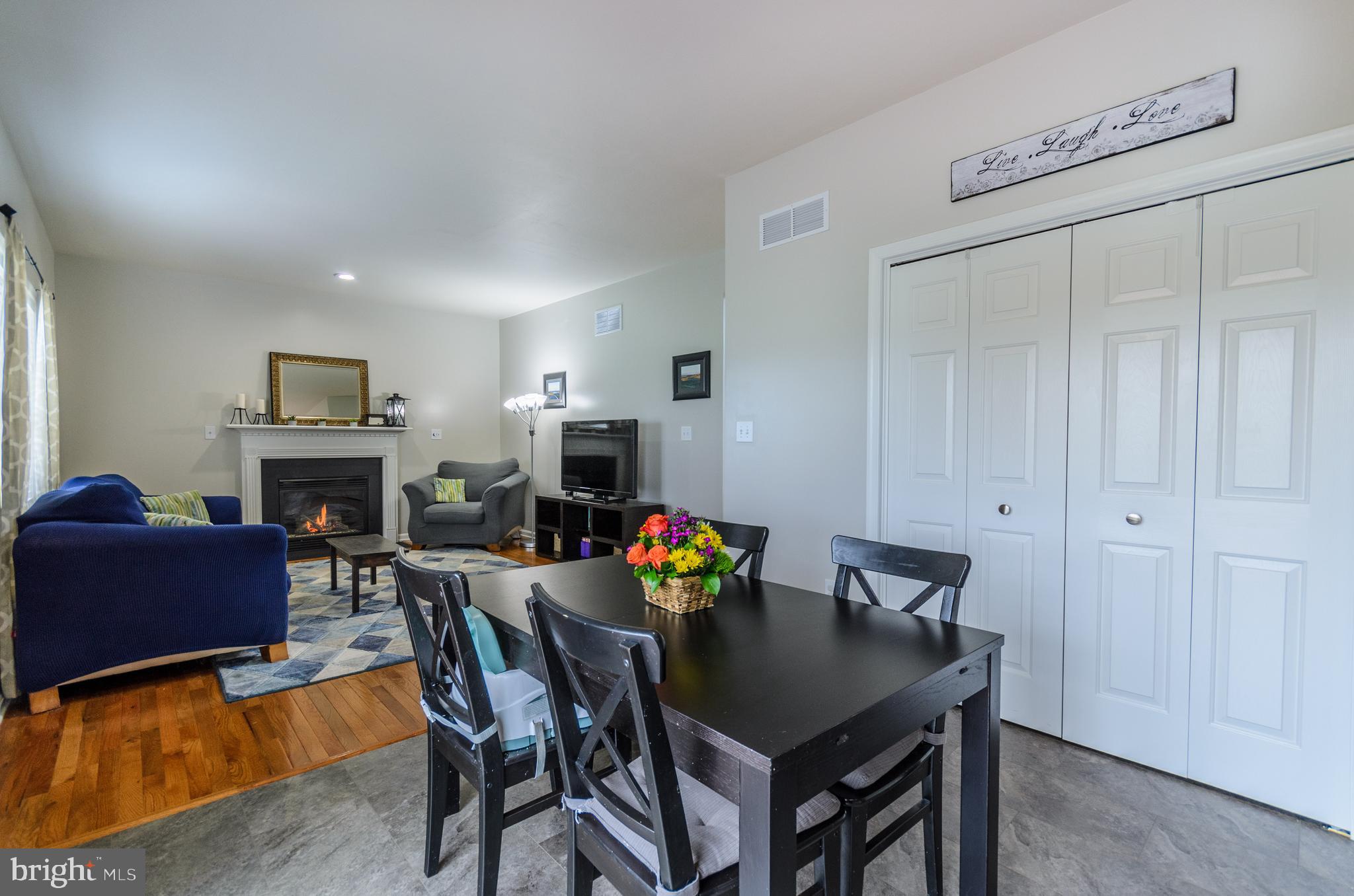 WELLINGTON GREENS - Residential