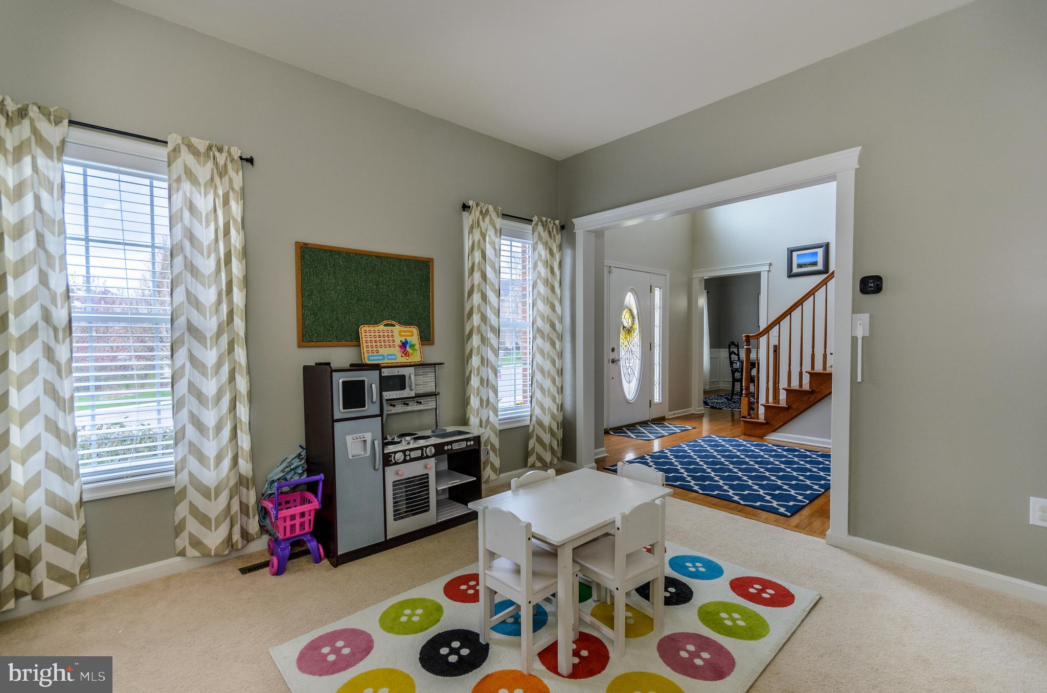 WELLINGTON GREENS - Residential