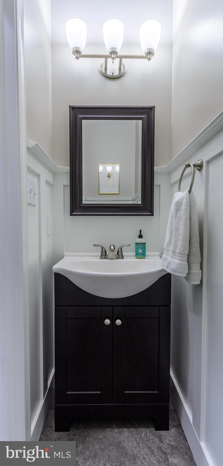 WELLINGTON GREENS - Residential