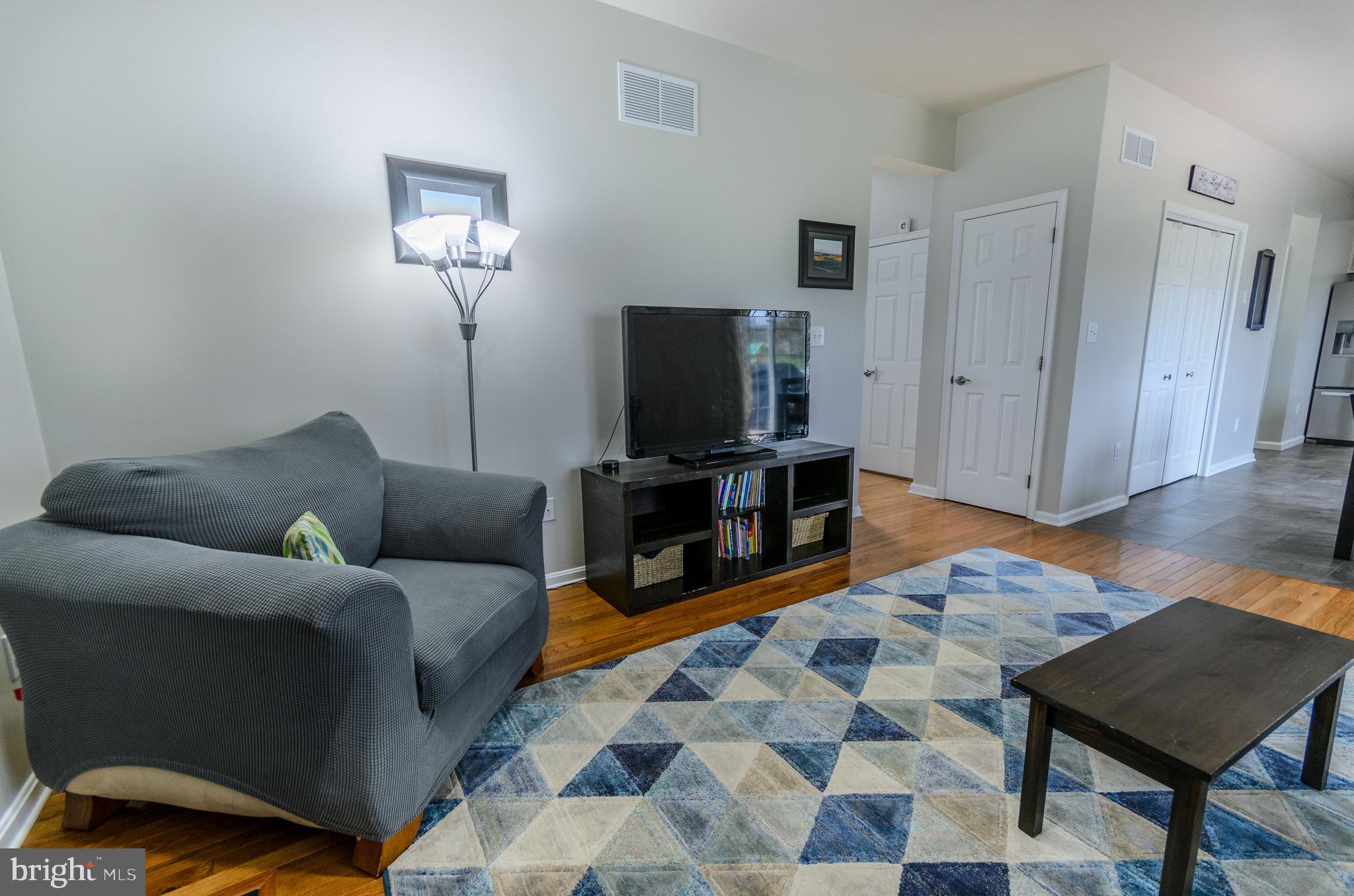 WELLINGTON GREENS - Residential