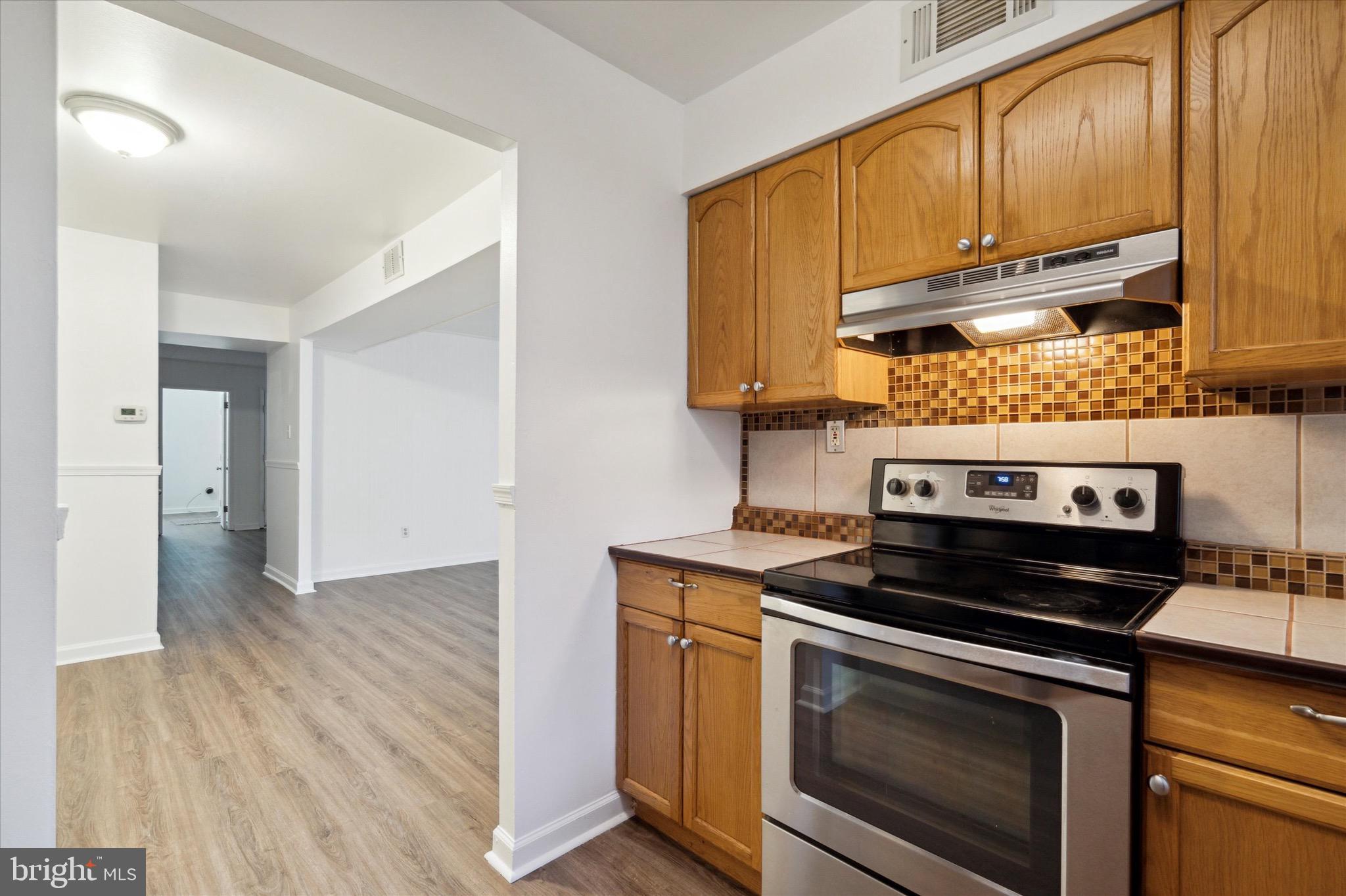 HIDDEN VALLEY - Residential