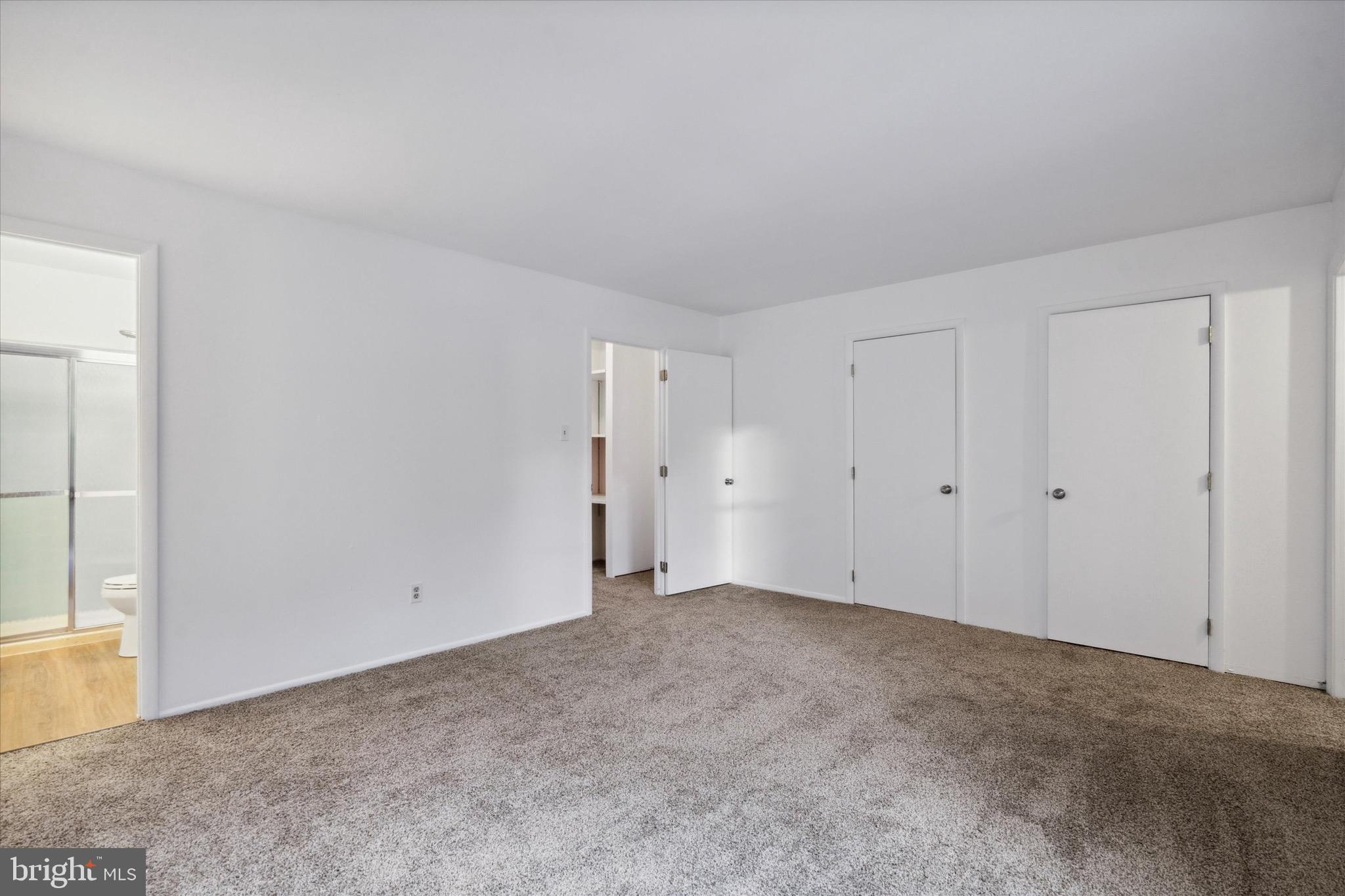 HIDDEN VALLEY - Residential