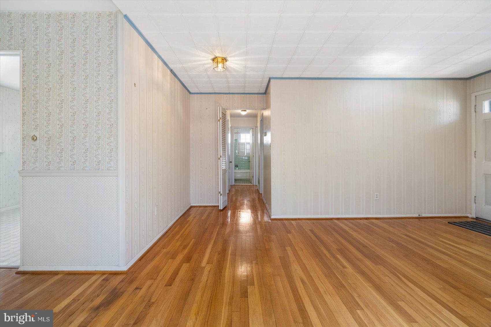 ORCHARD HILLS - Residential