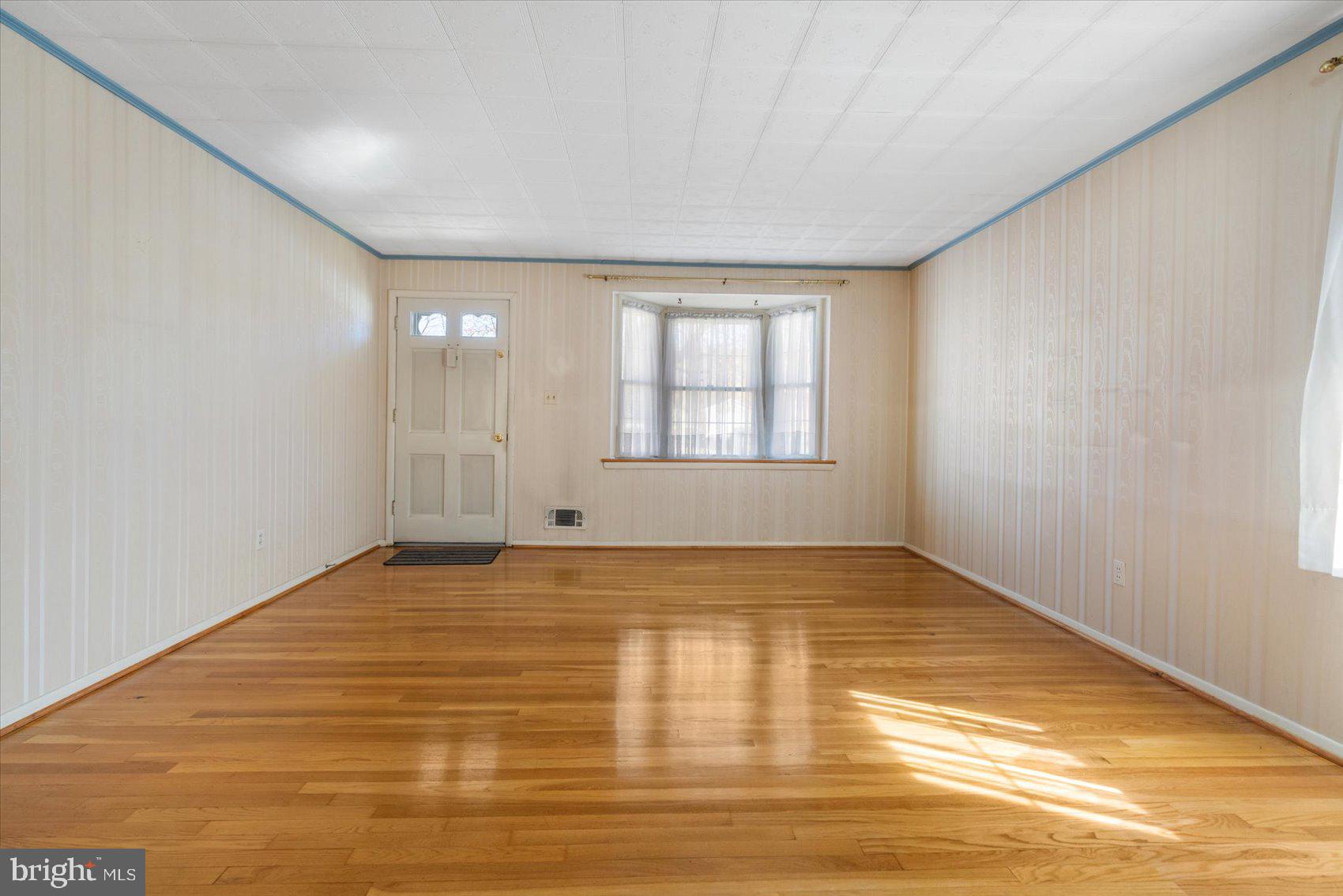 ORCHARD HILLS - Residential