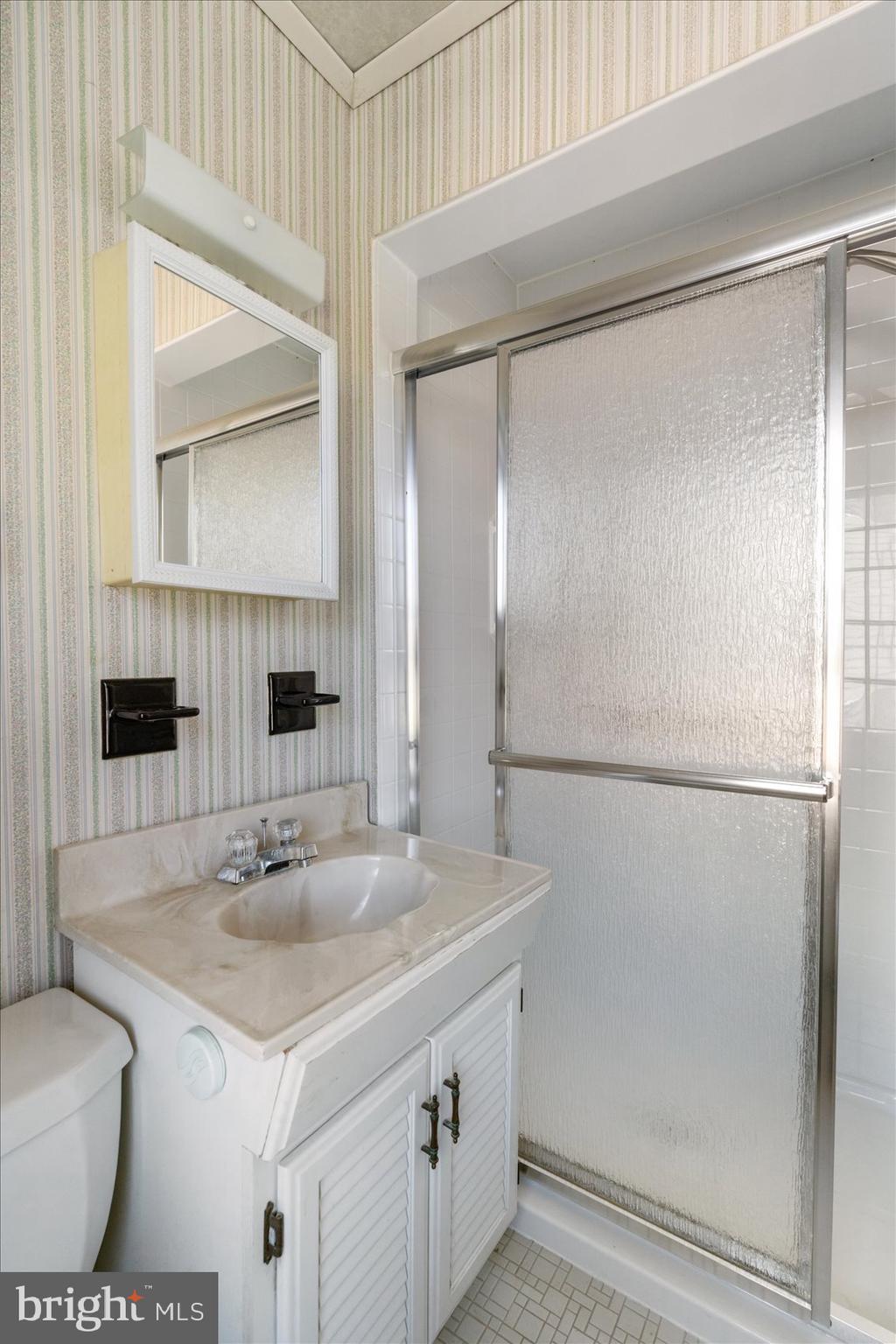 ORCHARD HILLS - Residential