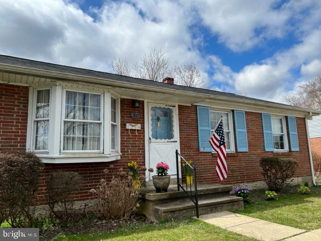 ORCHARD HILLS - Residential