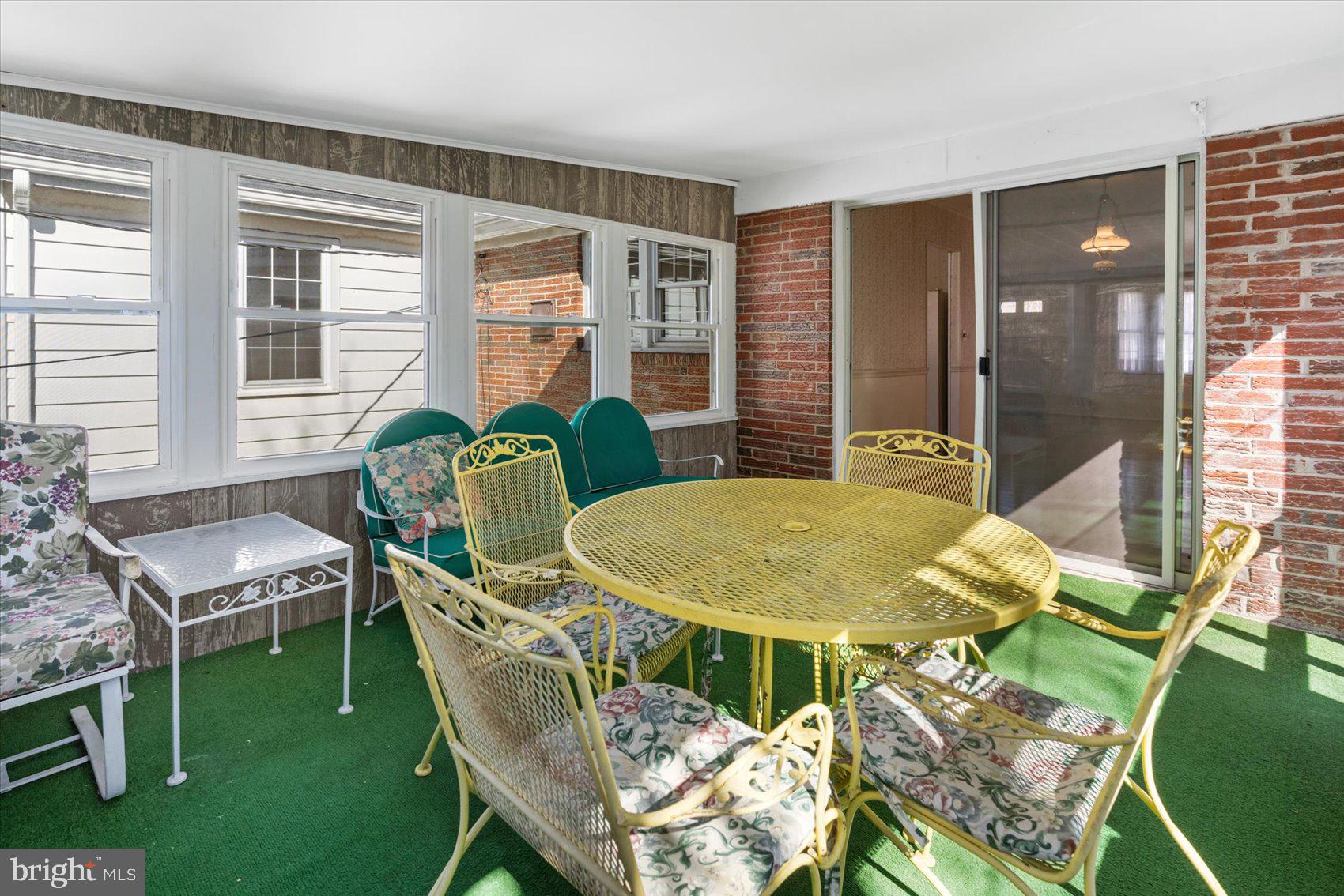 ORCHARD HILLS - Residential