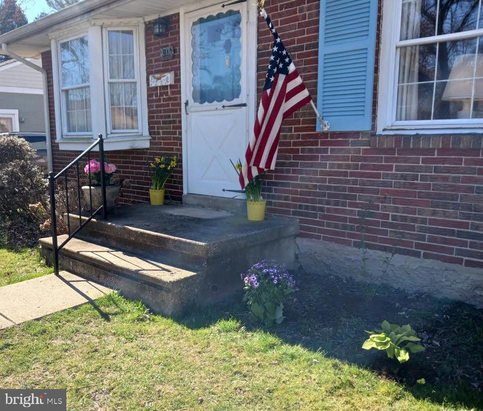 ORCHARD HILLS - Residential