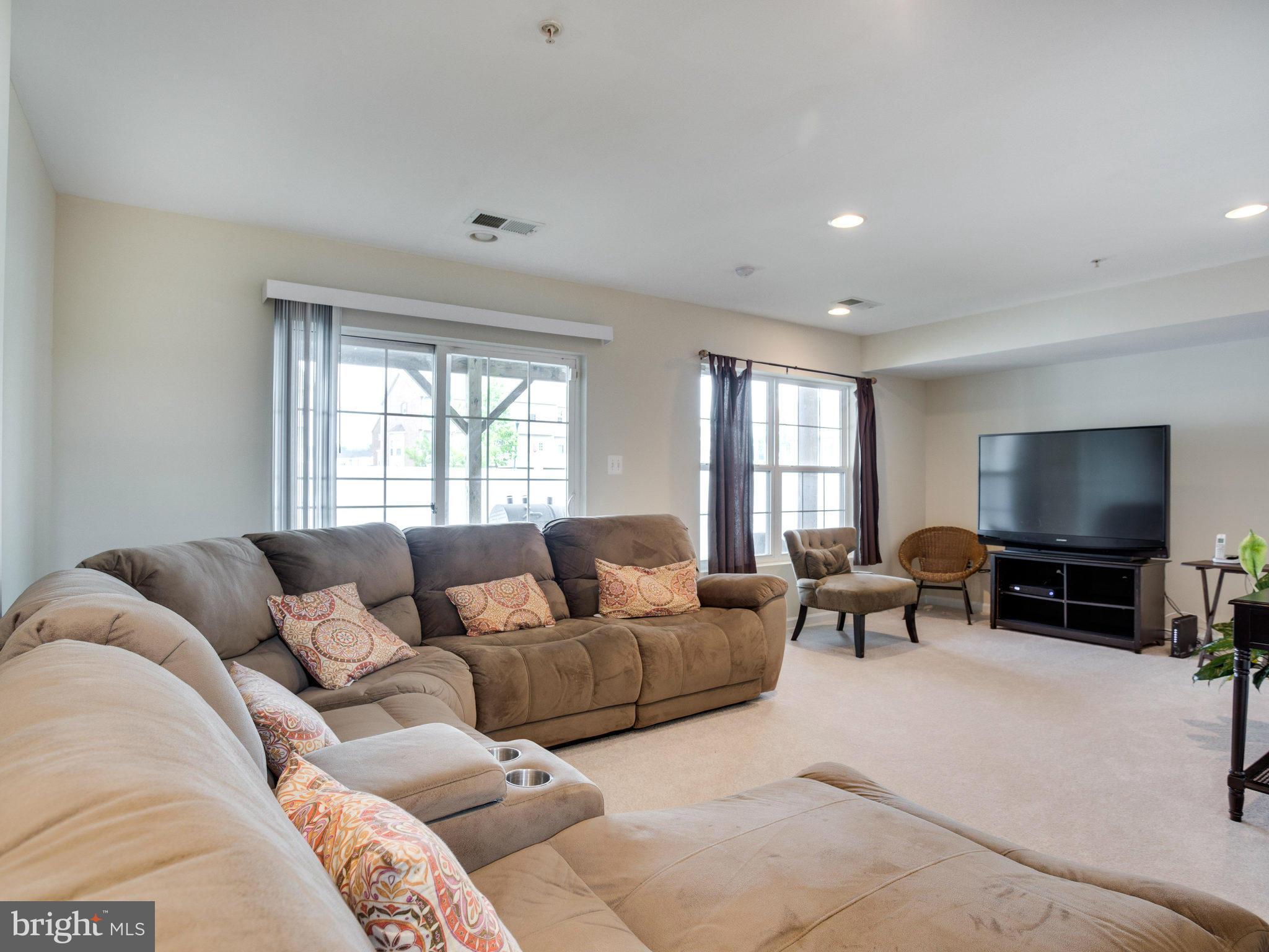 ST CHARLES SUB - SHEFFIELD - Residential