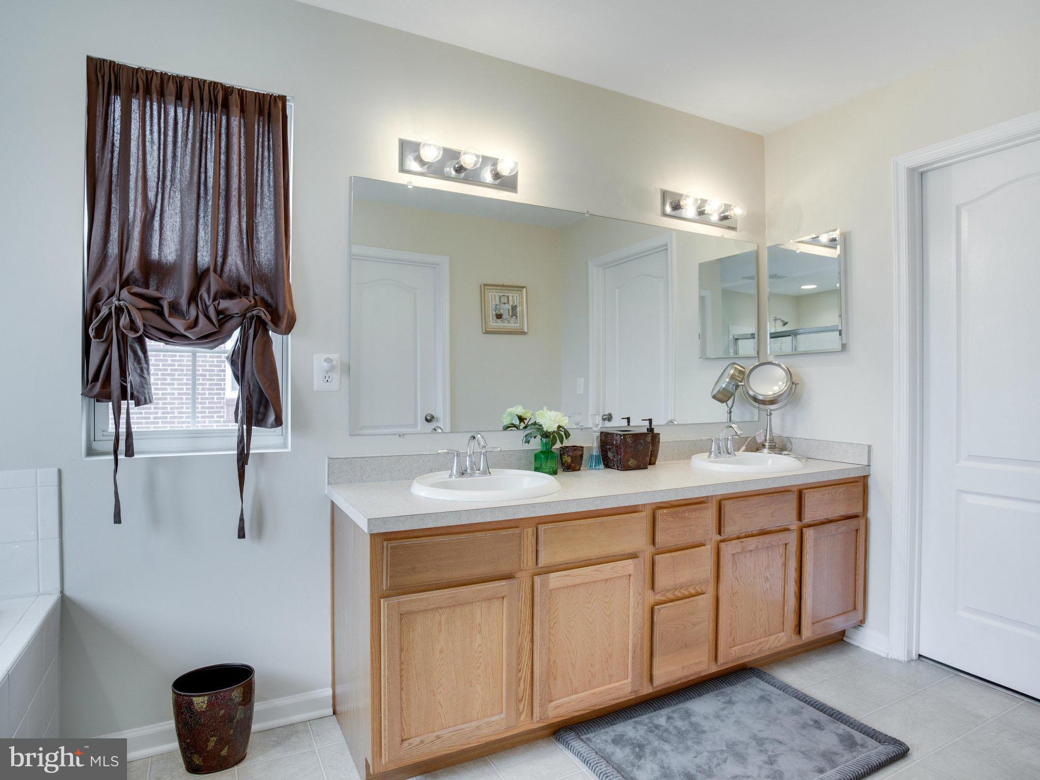 ST CHARLES SUB - SHEFFIELD - Residential