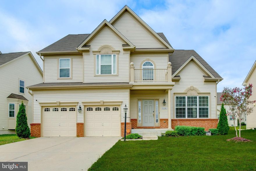 WELCOME HOME!! Why build when you can move-in now? This 4 years young home is JUST the right one for you!!! Located in sought after Gleneagles!!! It has all the bells and whistles! Fenced in the rear with a patio! HUGE center island in the gourmet kitchen! Large Master Suite with separate walk in closets! Huge corner tub with separate shower!!! Spacious rooms!!! Finished Basement with Walk Out!! Too many great things to list!!!! Won't last long!