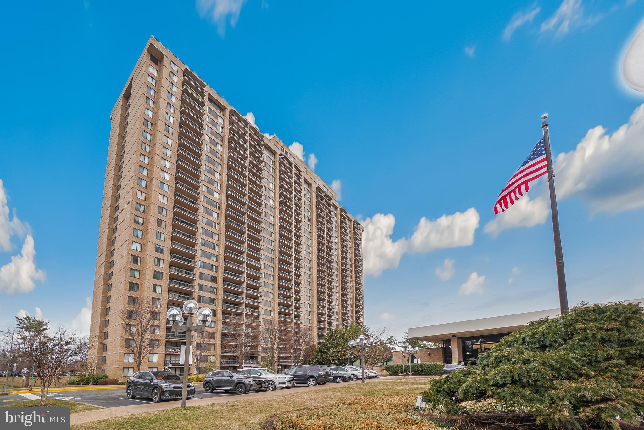 3701 S GEORGE MASON DRIVE 2516N