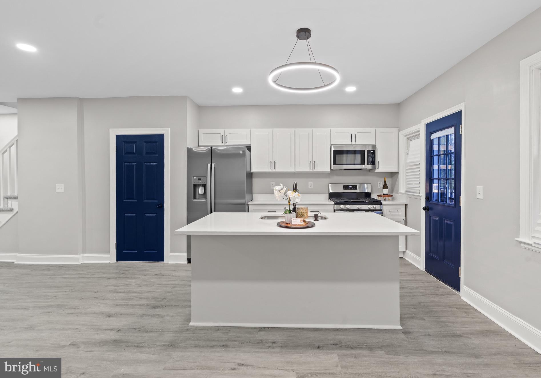 WEST ARLINGTON - Residential