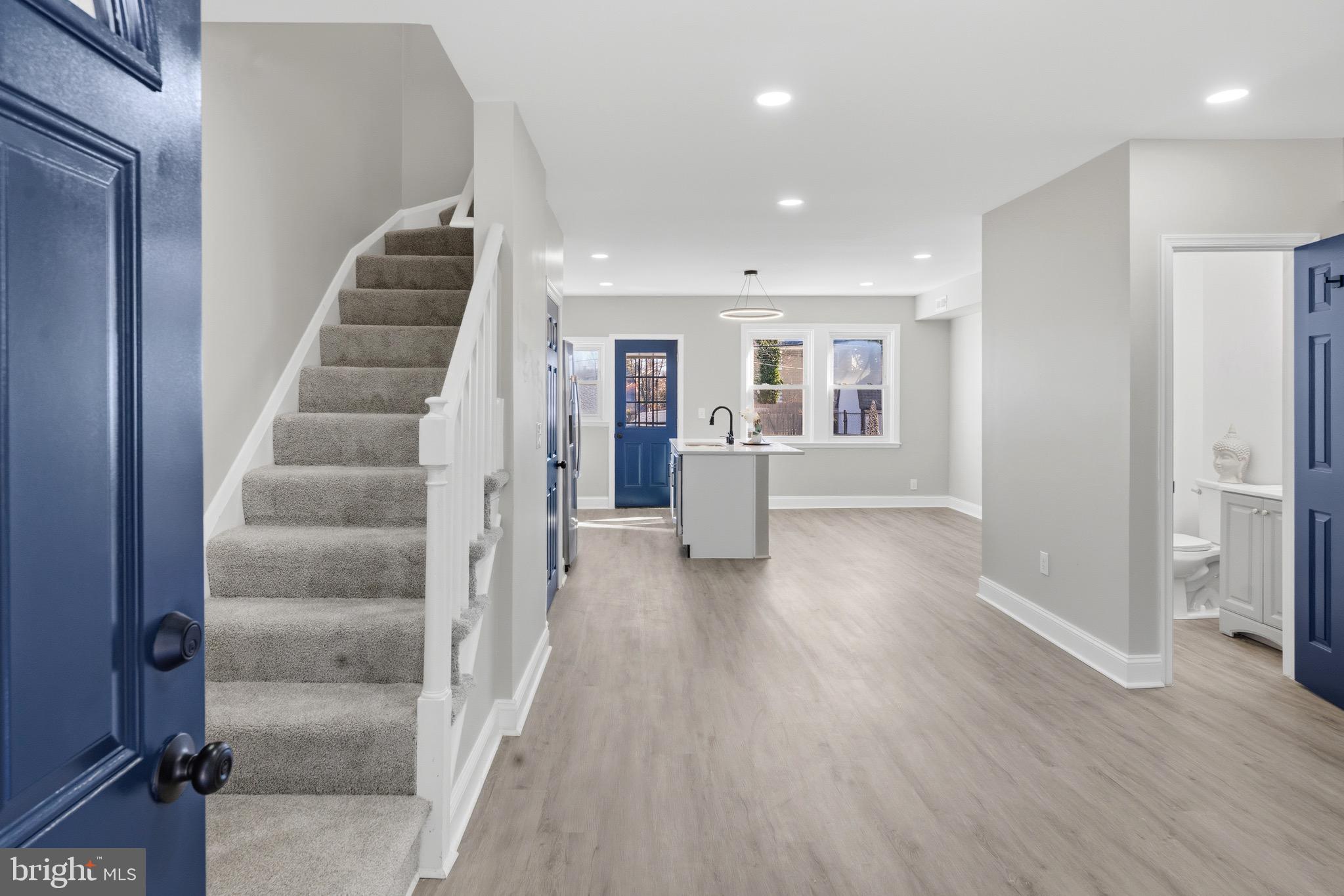 WEST ARLINGTON - Residential