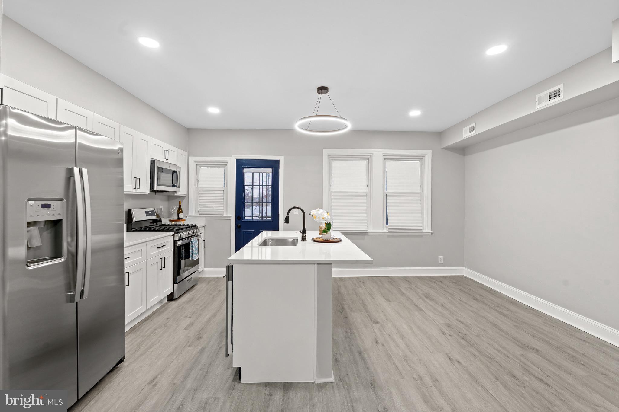 WEST ARLINGTON - Residential