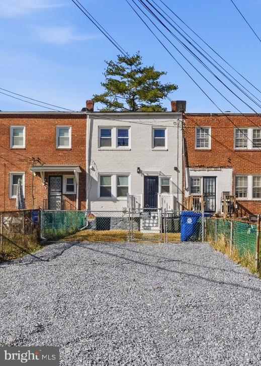 WEST ARLINGTON - Residential