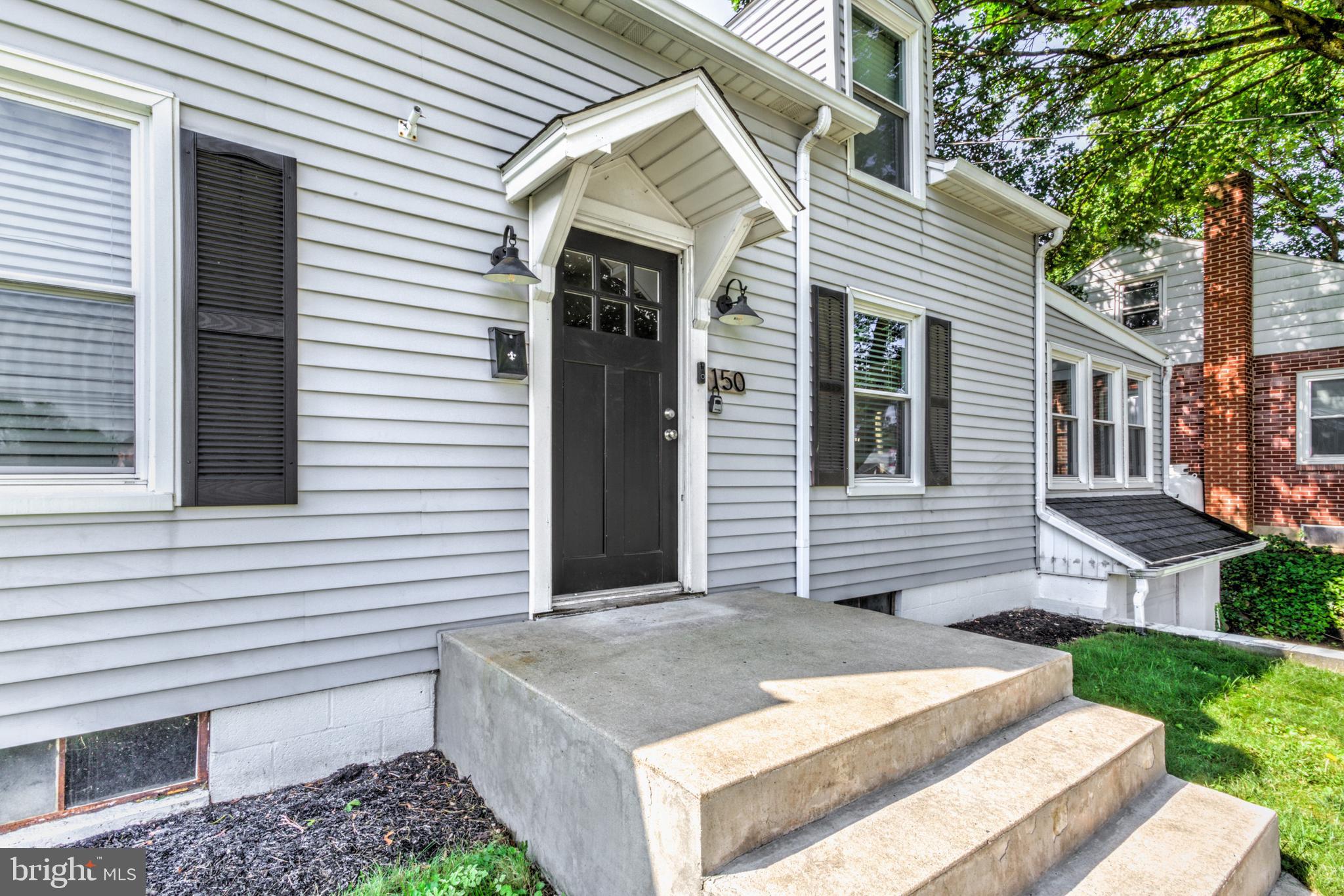 150 E NEW STREET