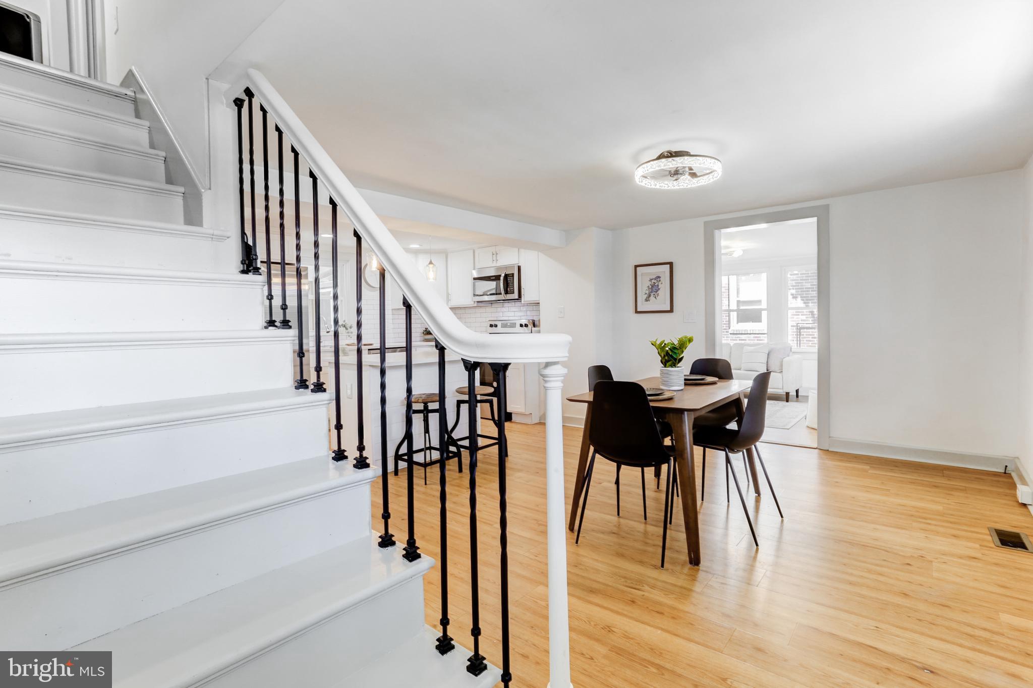 150 E NEW STREET