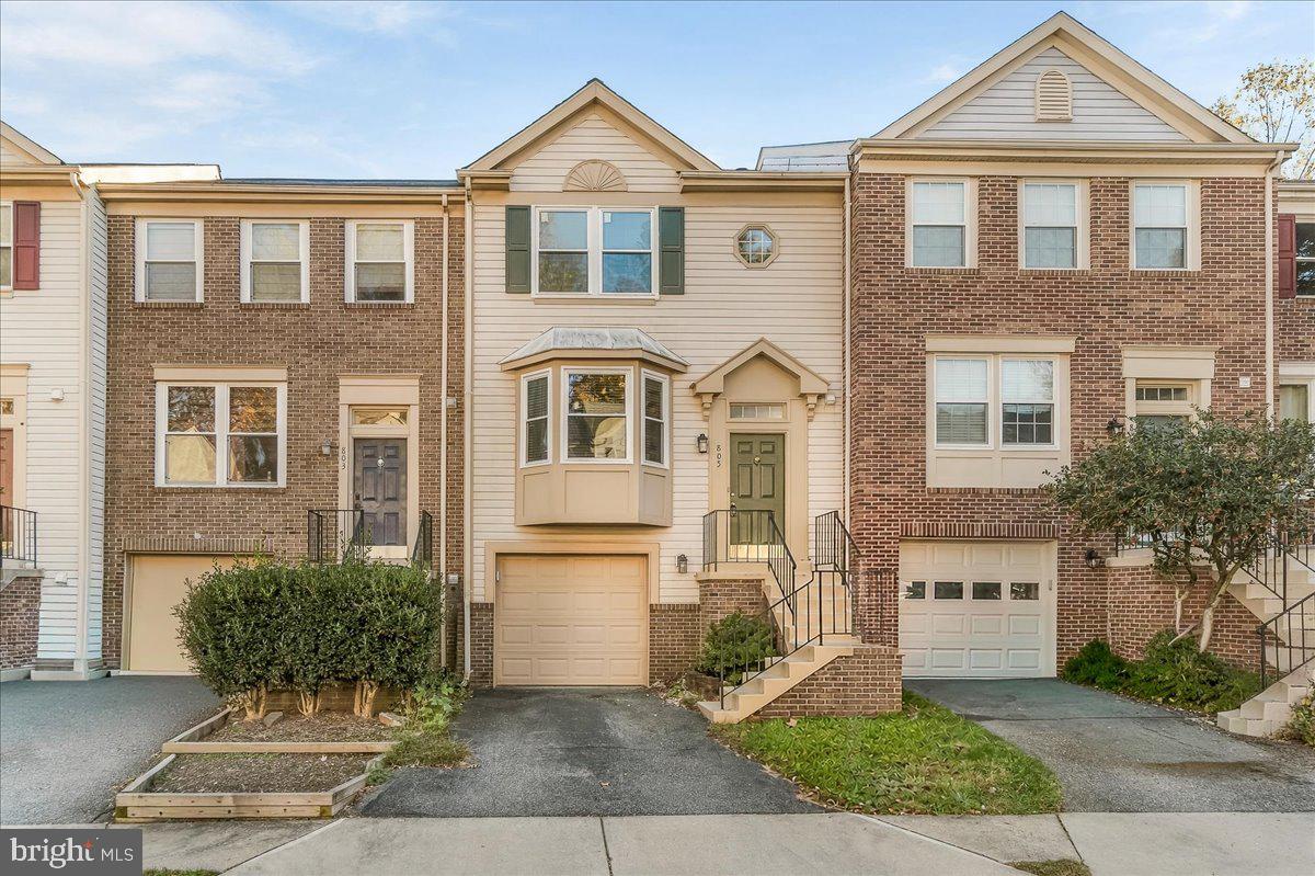 805 SUFFIELD DRIVE
