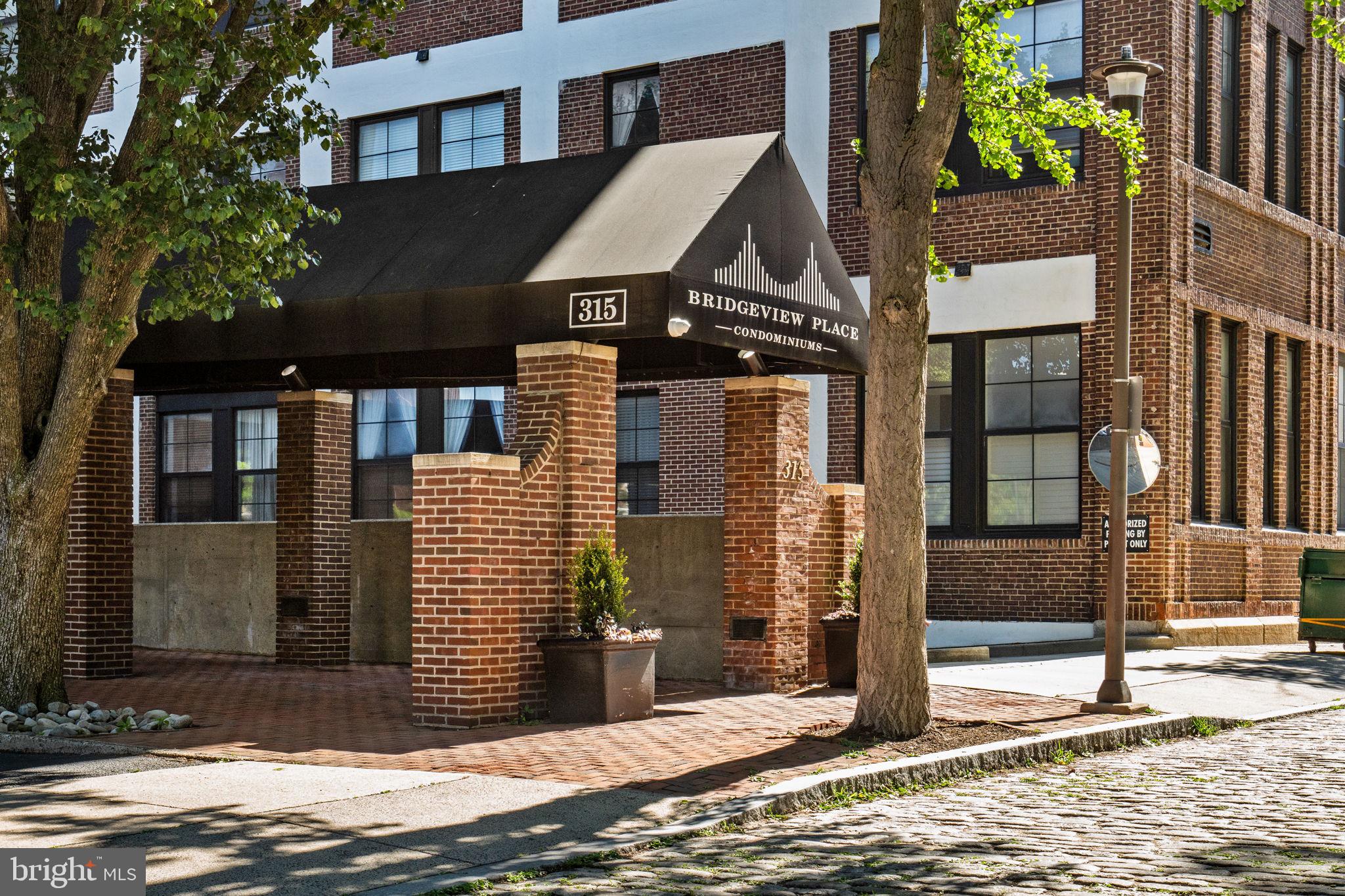 315 NEW STREET 618