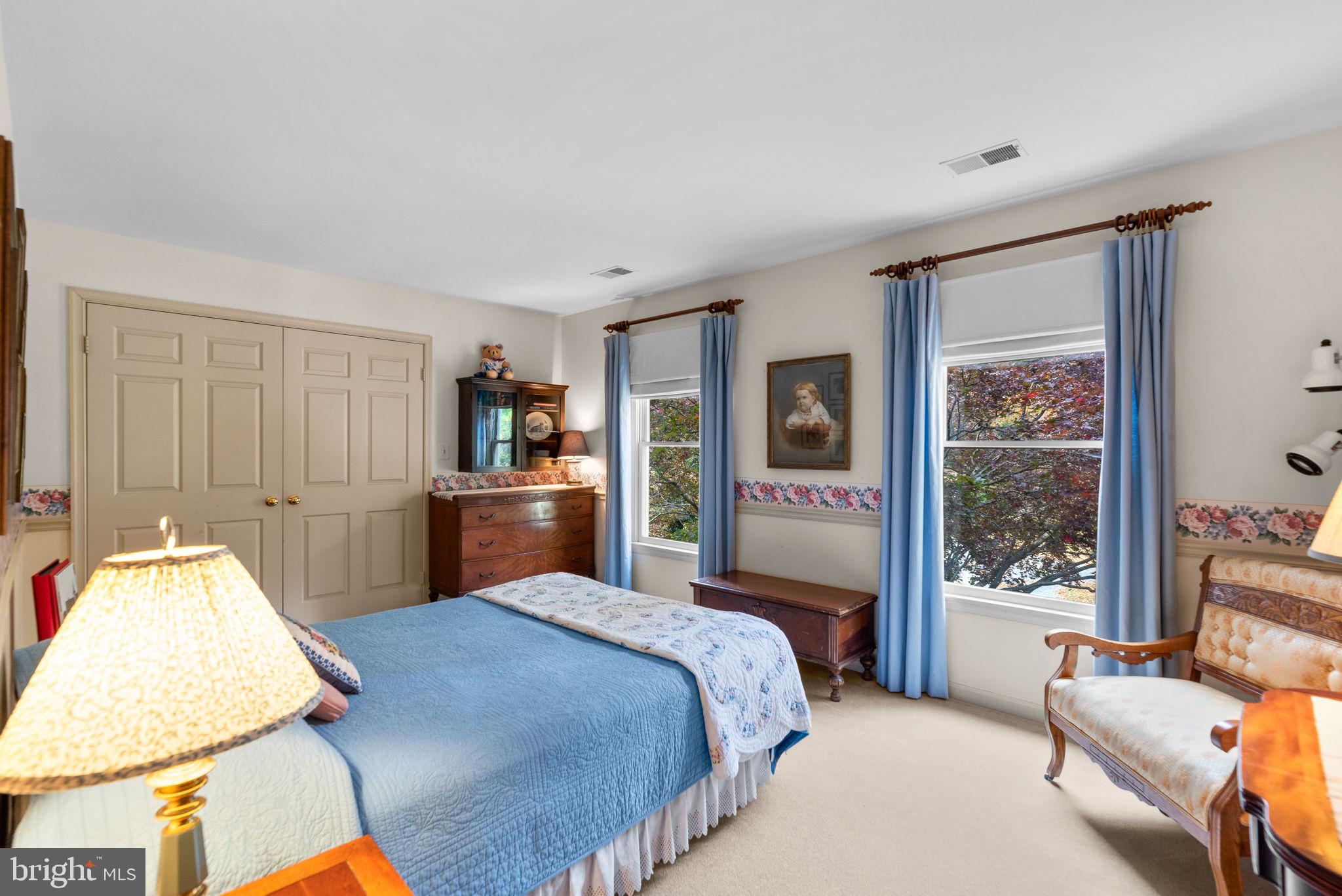 SUNDOWN HILLS - Residential