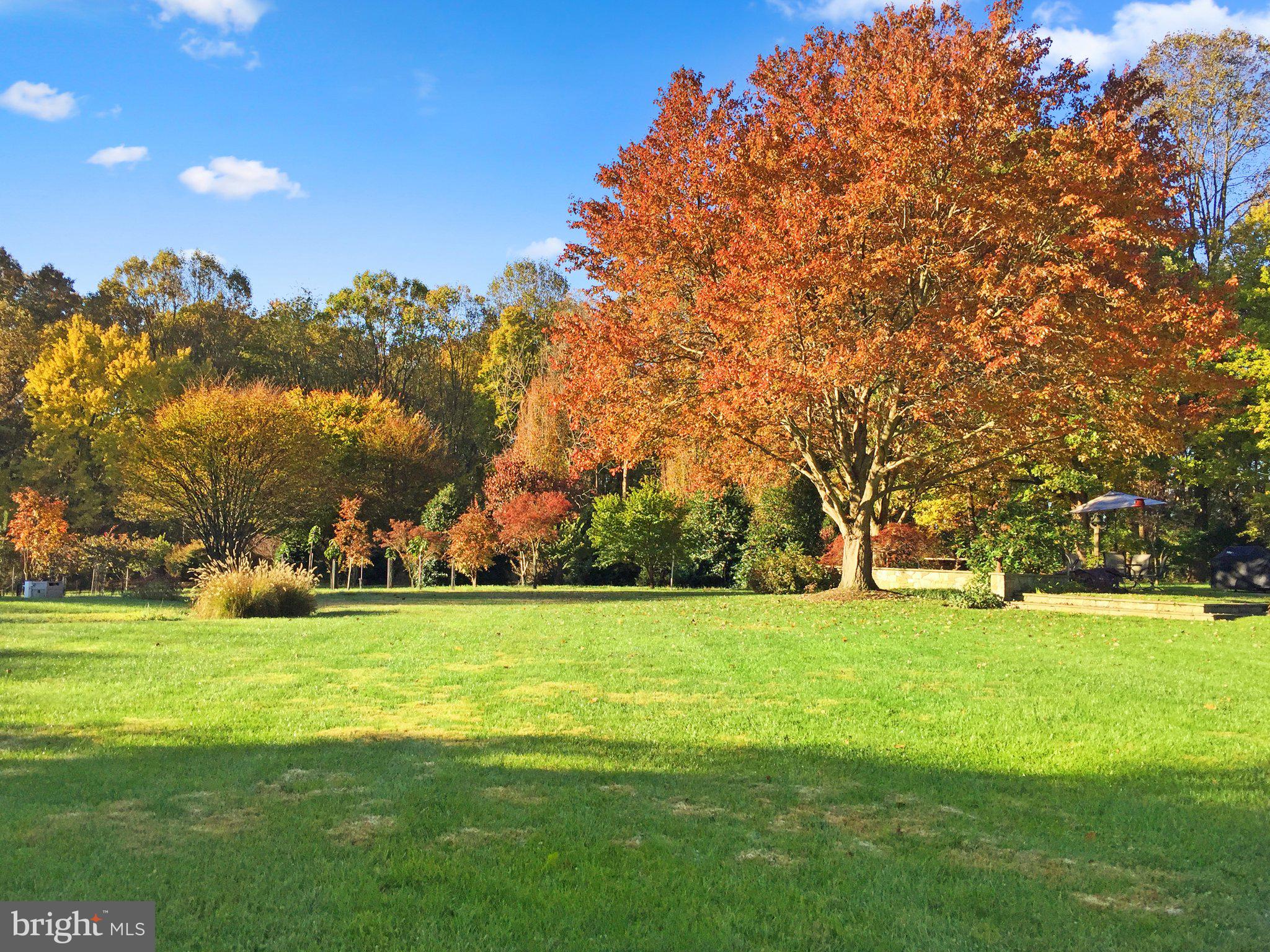 SUNDOWN HILLS - Residential