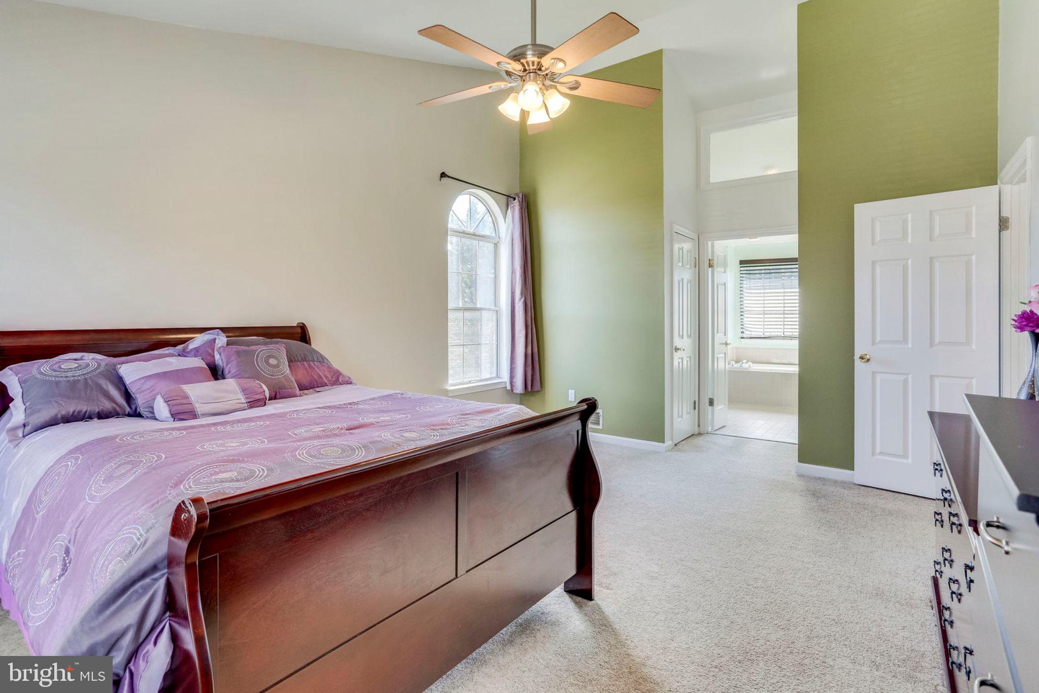 CHELTENHAM WOODS - Residential