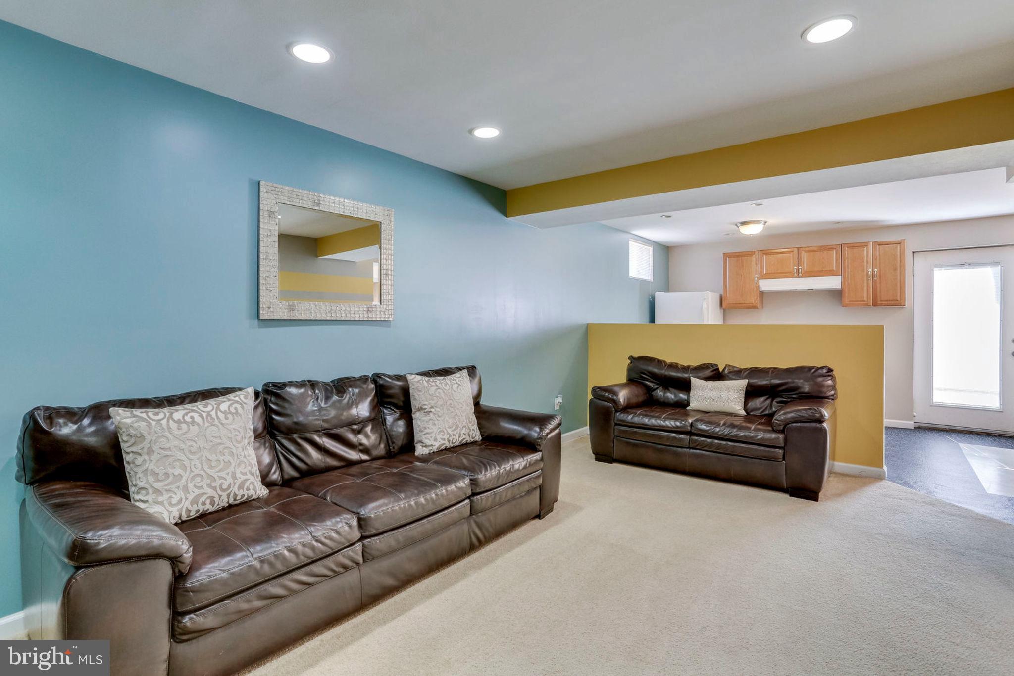 CHELTENHAM WOODS - Residential