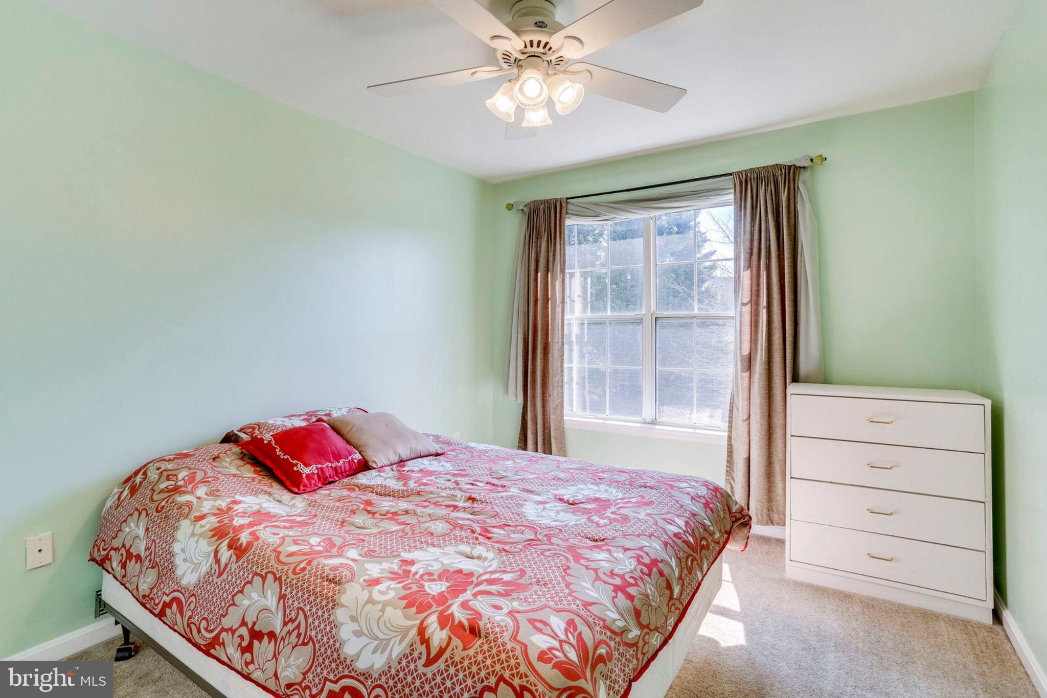 CHELTENHAM WOODS - Residential