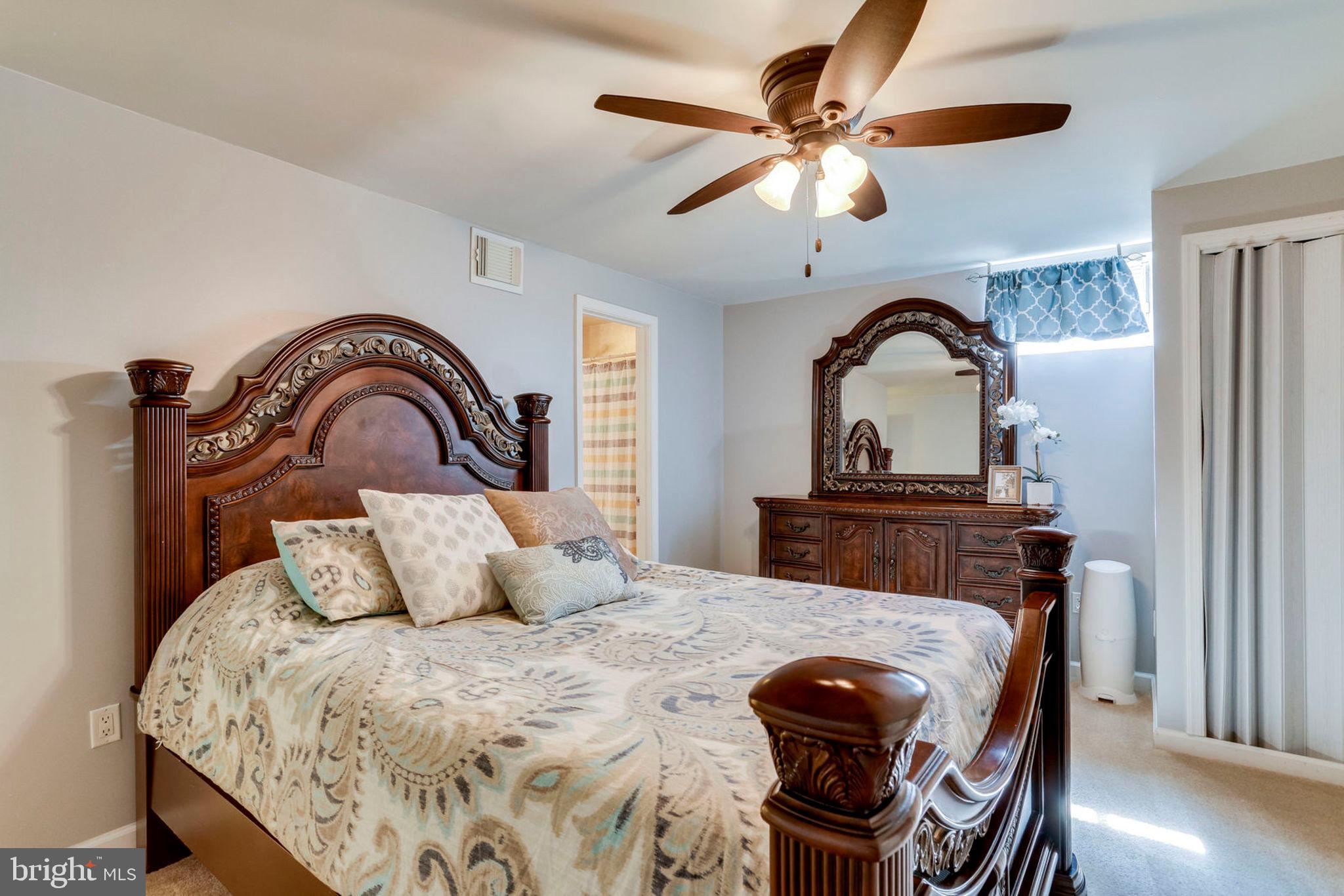 CHELTENHAM WOODS - Residential