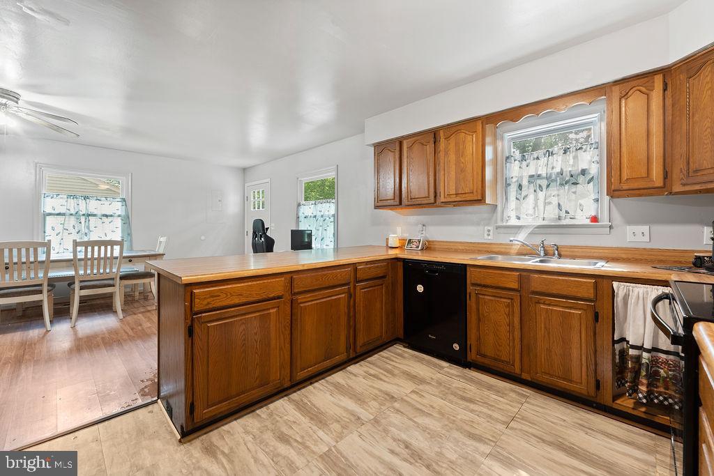 LAKE OF THE WOODS - Residential