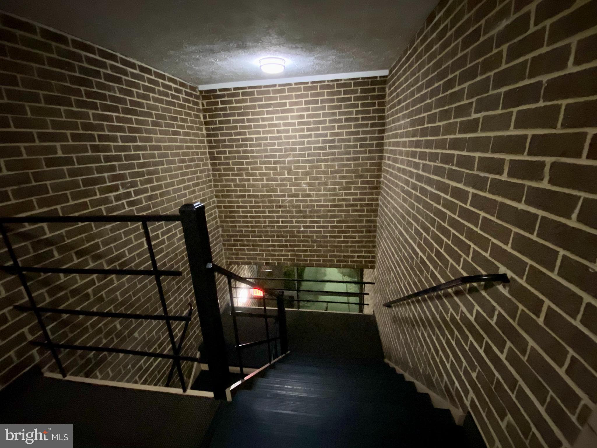 CHERRY GLEN CONDOS - Residential