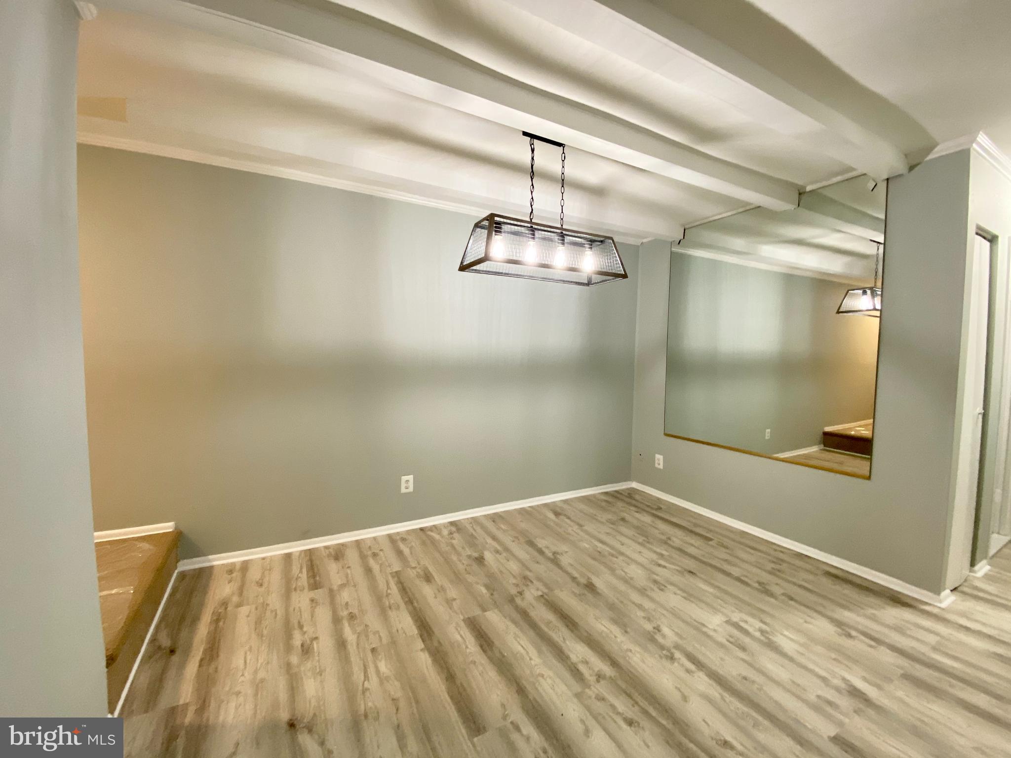 CHERRY GLEN CONDOS - Residential