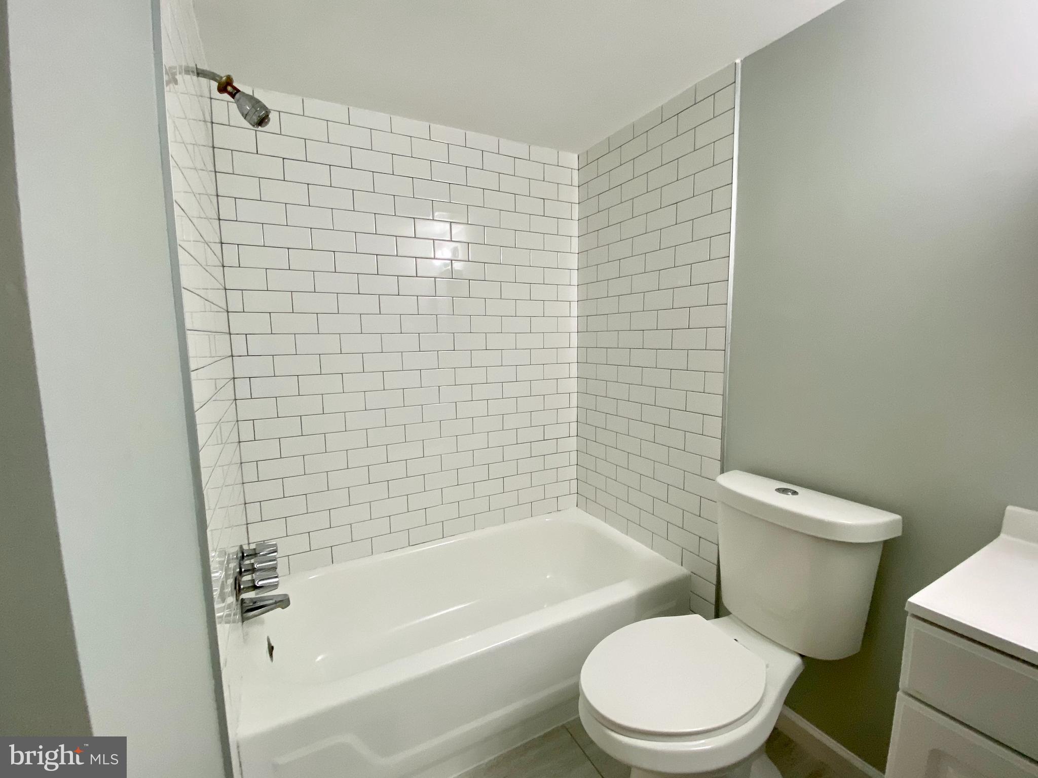 CHERRY GLEN CONDOS - Residential