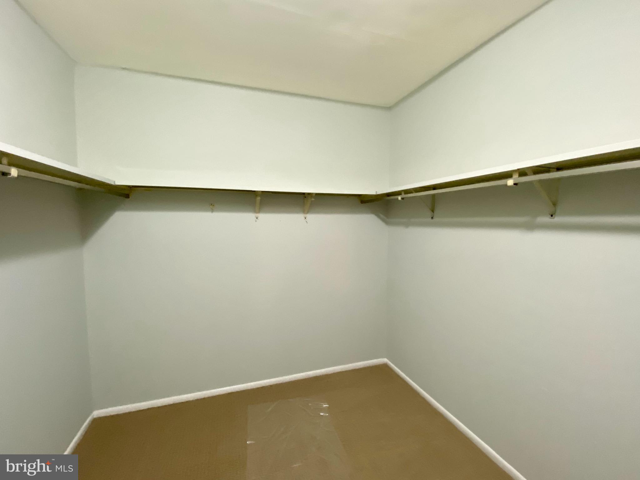 CHERRY GLEN CONDOS - Residential