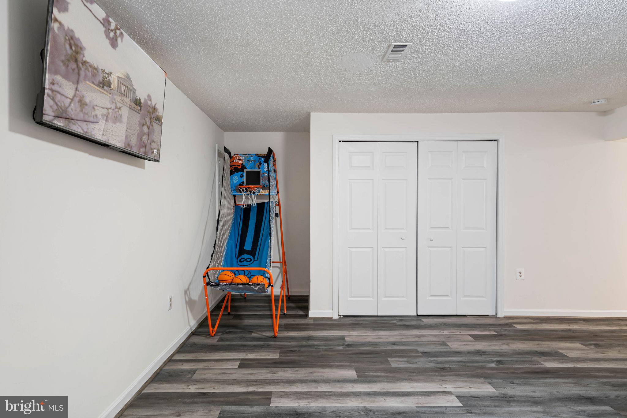 POTOMAC HILLS - Residential